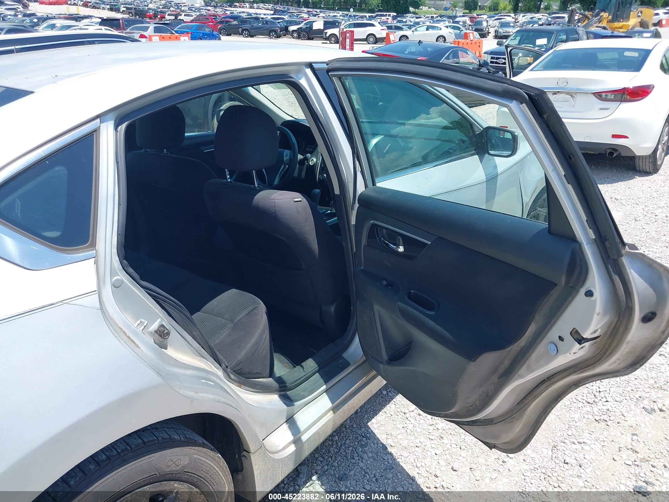 2014 Nissan Altima 2.5/2.5 S/2.5 Sl/2.5 Sv Silver vin: 1N4AL3AP4EN345962