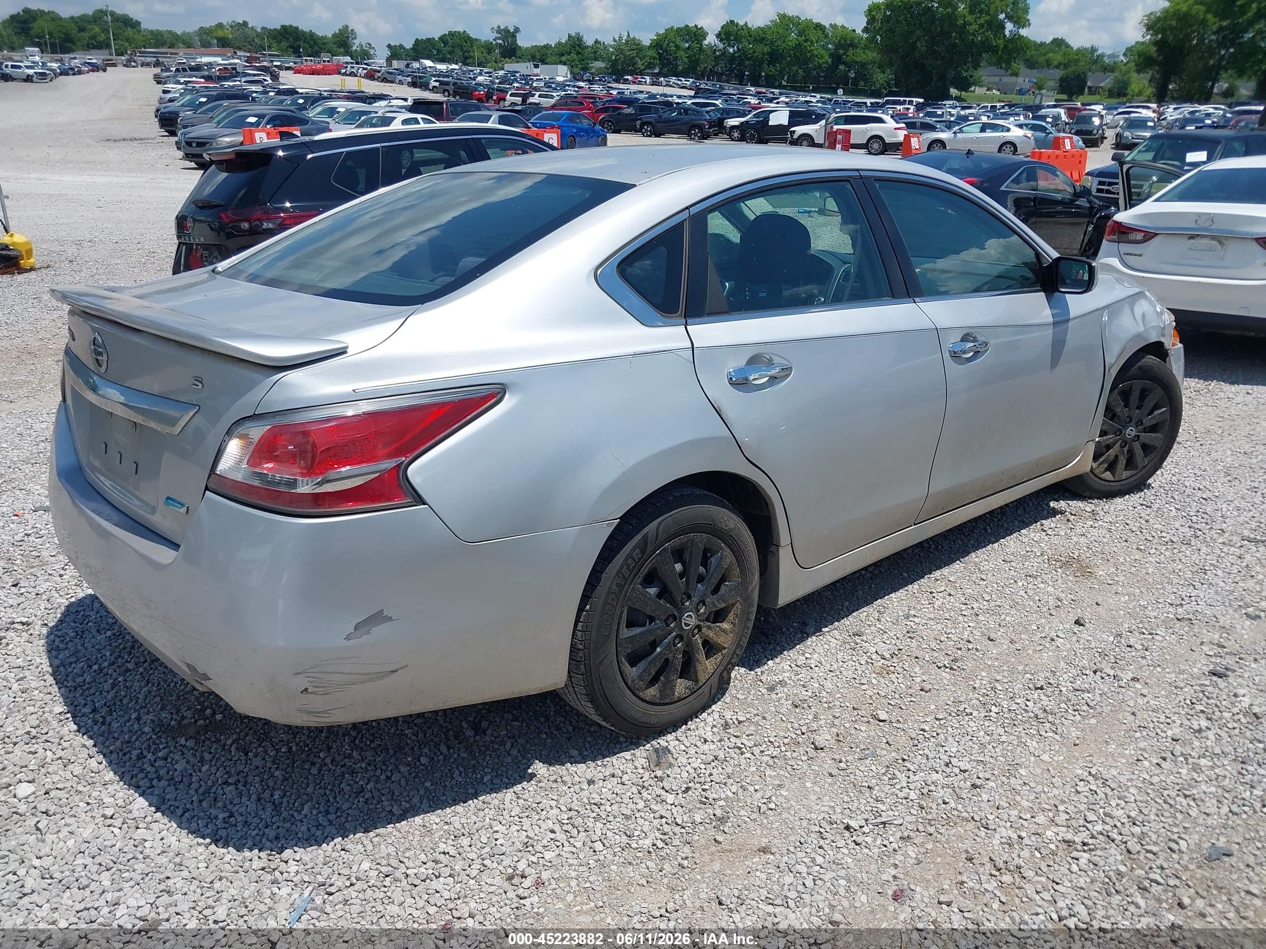 2014 Nissan Altima 2.5/2.5 S/2.5 Sl/2.5 Sv Silver vin: 1N4AL3AP4EN345962