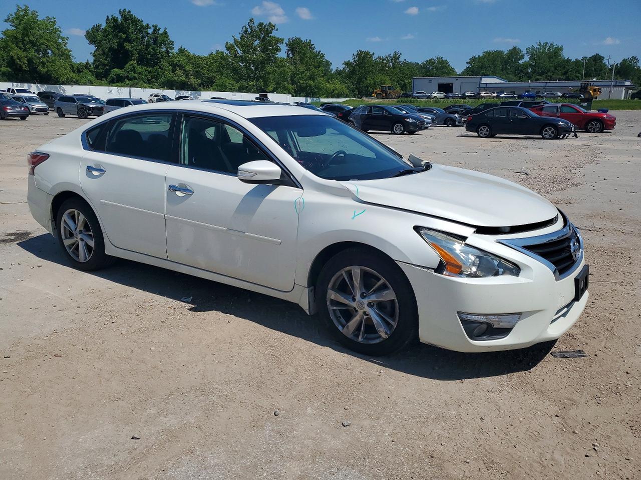 2015 Nissan Altima 2.5 Sv White vin: 1N4AL3AP4FC100222