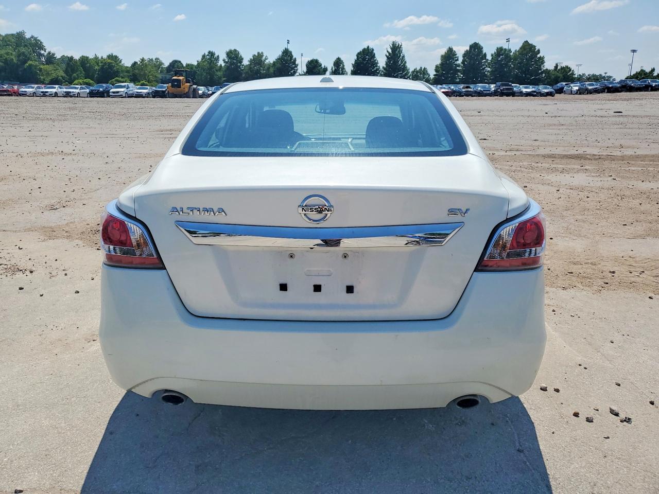 2015 Nissan Altima 2.5 Sv White vin: 1N4AL3AP4FC100222