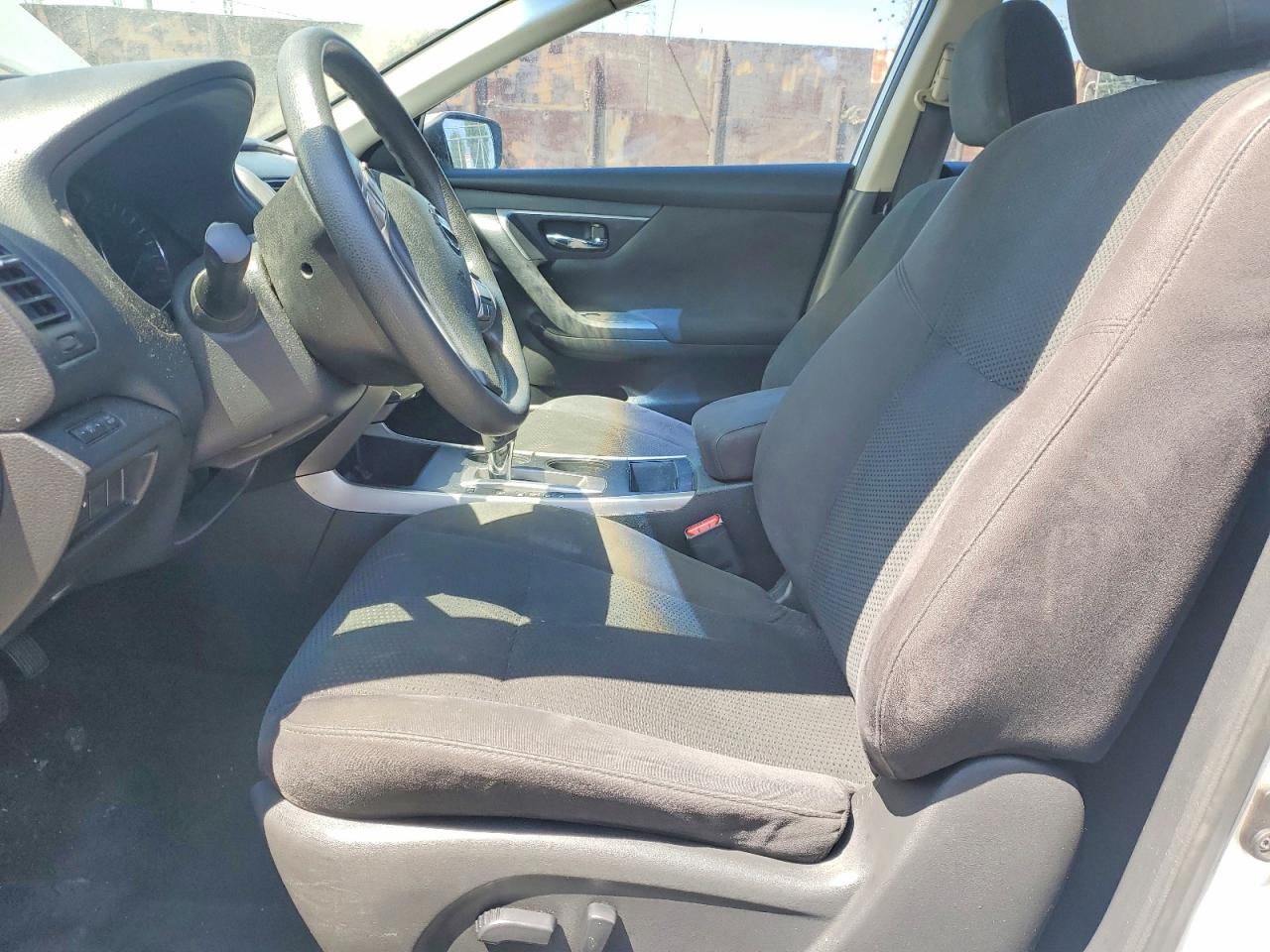 2015 Nissan Altima 2.5 S Silver vin: 1N4AL3AP4FC102892