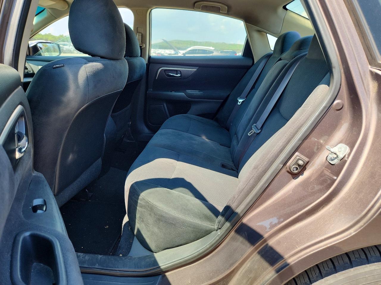 2015 Nissan Altima 2.5 S Серый vin: 1N4AL3AP4FC103119