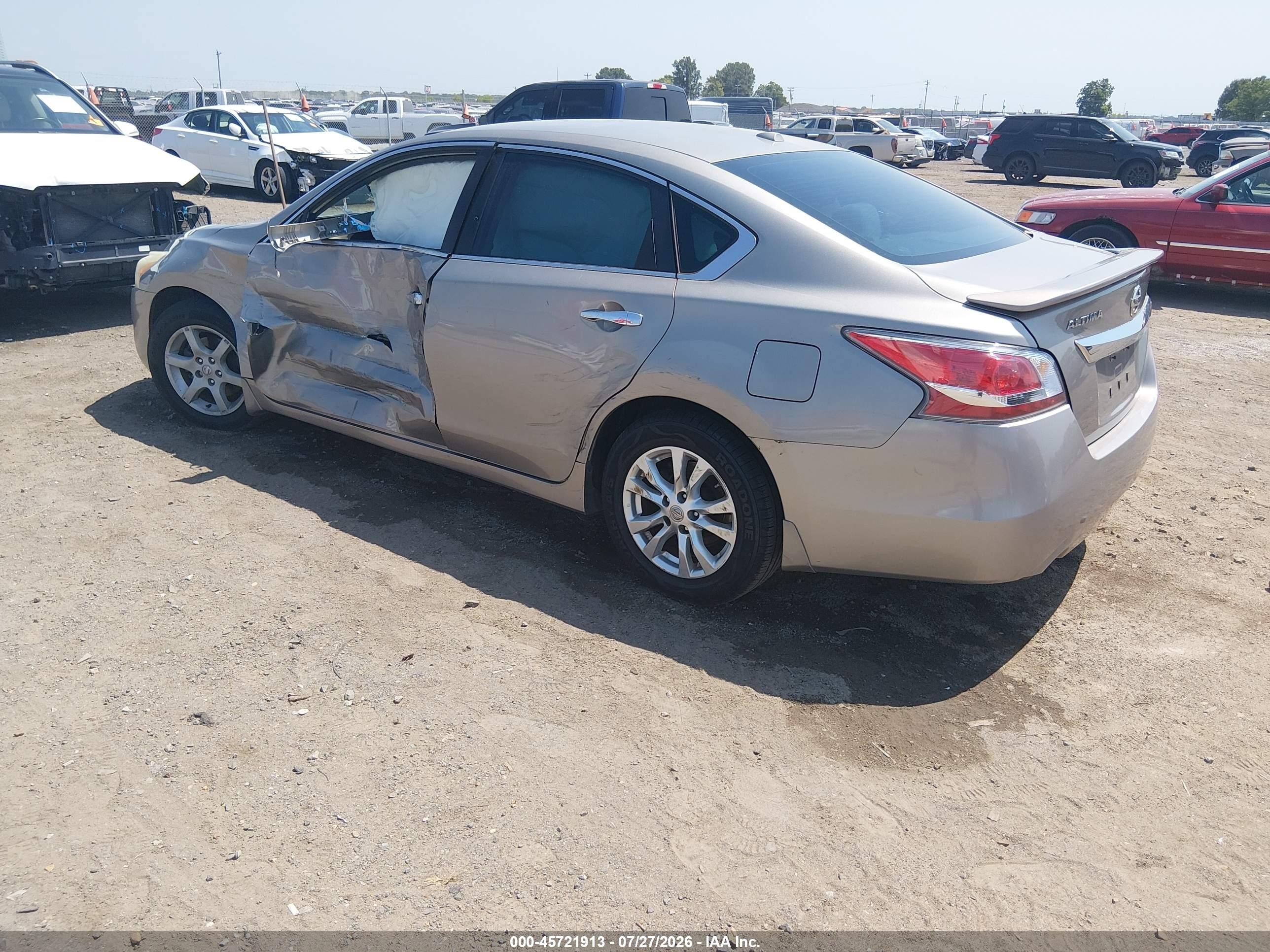 2015 Nissan Altima 2.5 S Silver vin: 1N4AL3AP4FC103704