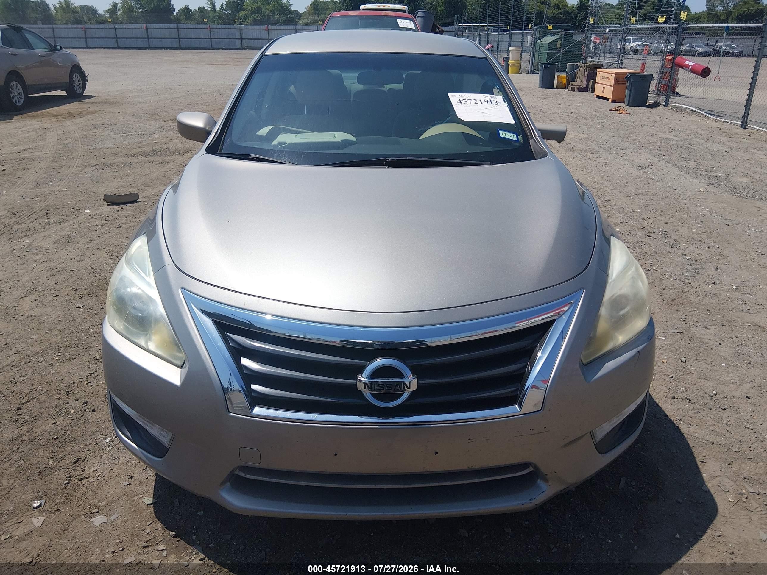 2015 Nissan Altima 2.5 S Silver vin: 1N4AL3AP4FC103704