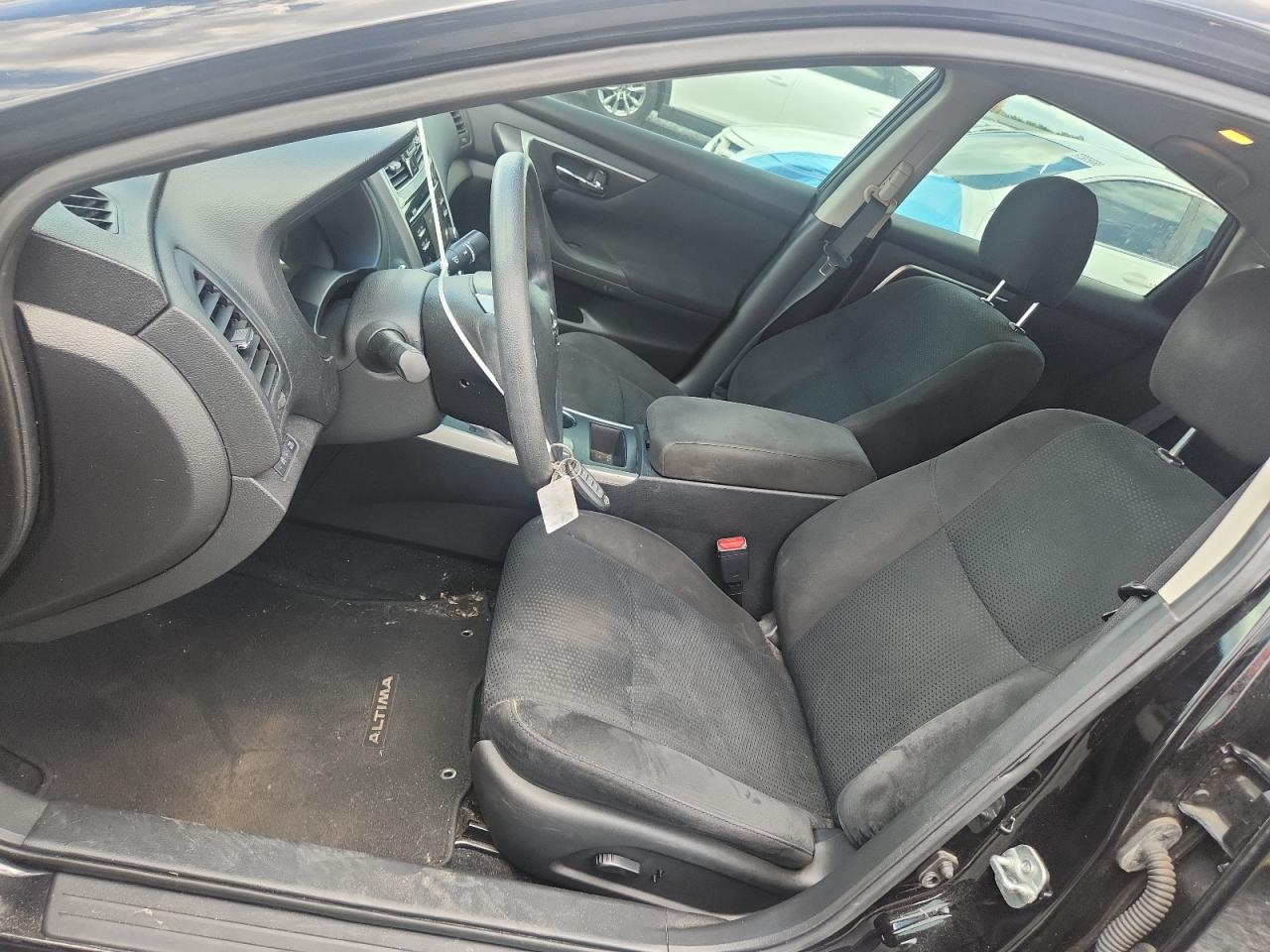 2015 Nissan Altima 2.5 S Черный vin: 1N4AL3AP4FC104478