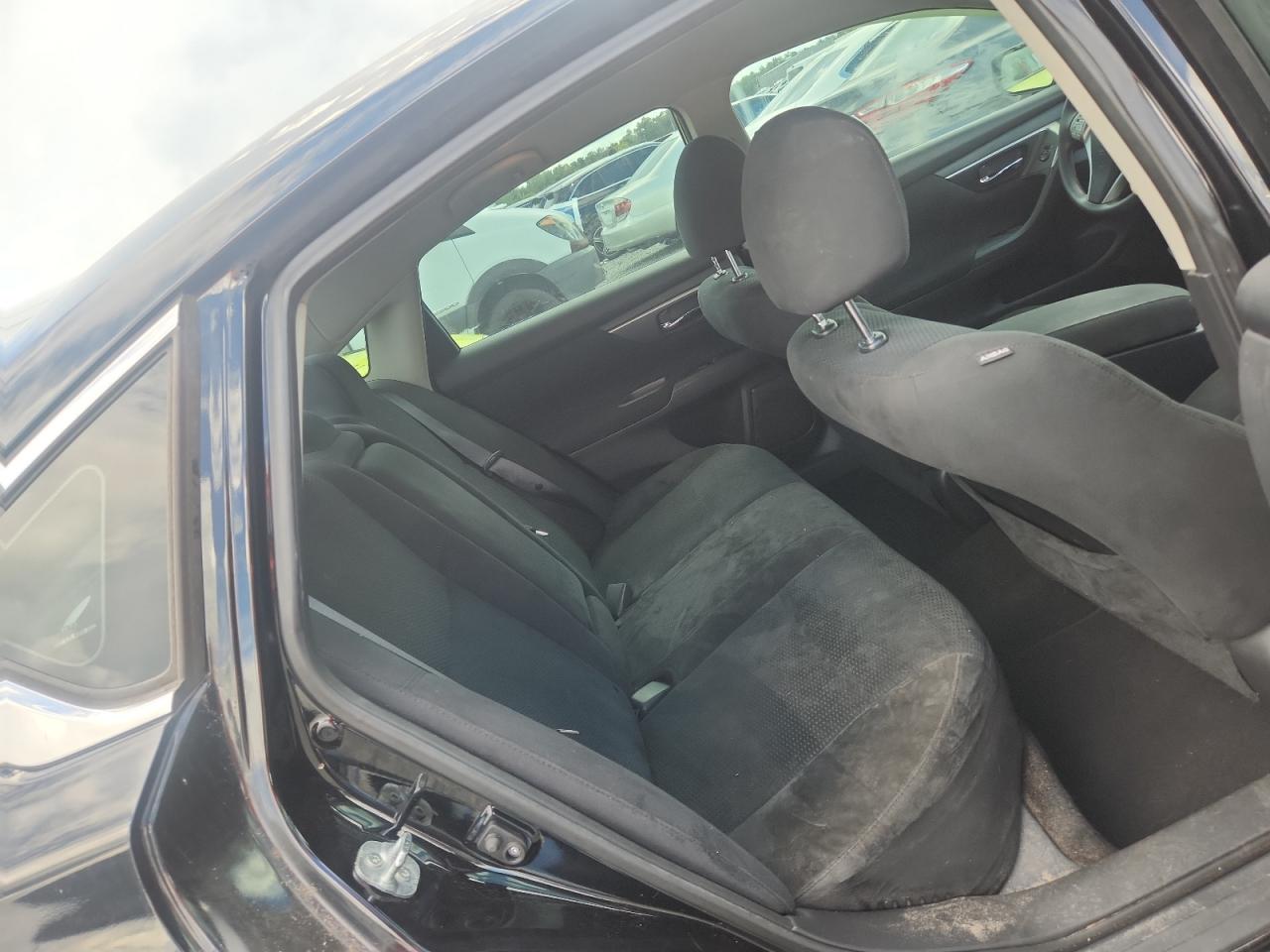 2015 Nissan Altima 2.5 S Черный vin: 1N4AL3AP4FC104478