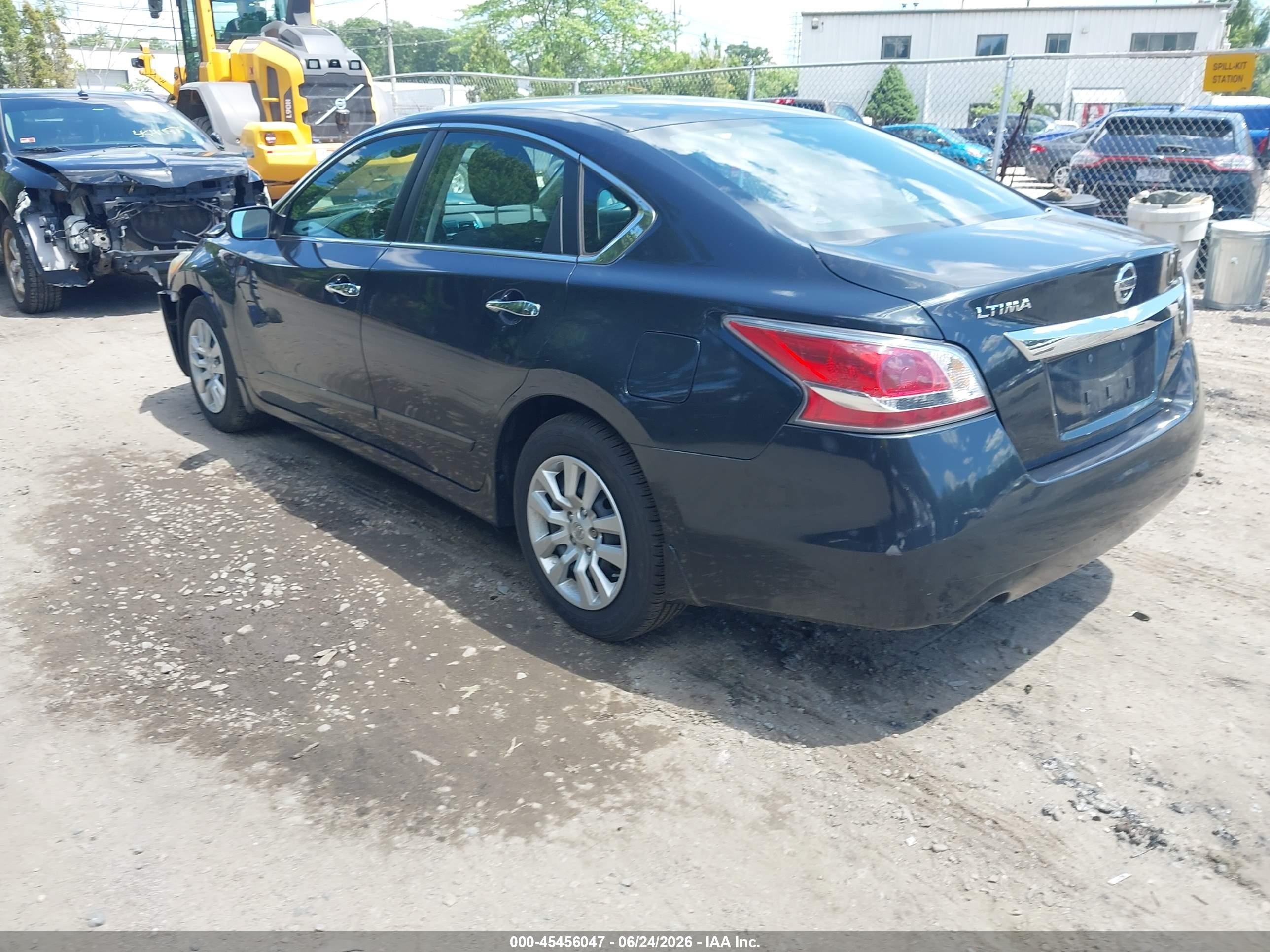 2015 Nissan Altima 2.5 S Blue vin: 1N4AL3AP4FC110359