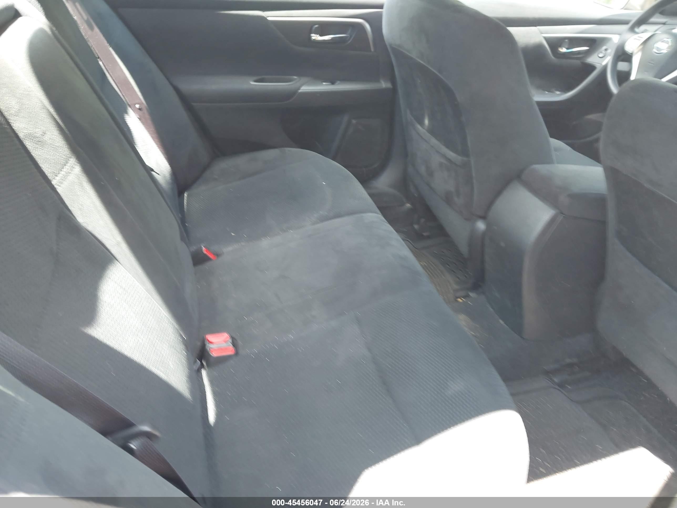 2015 Nissan Altima 2.5 S Blue vin: 1N4AL3AP4FC110359