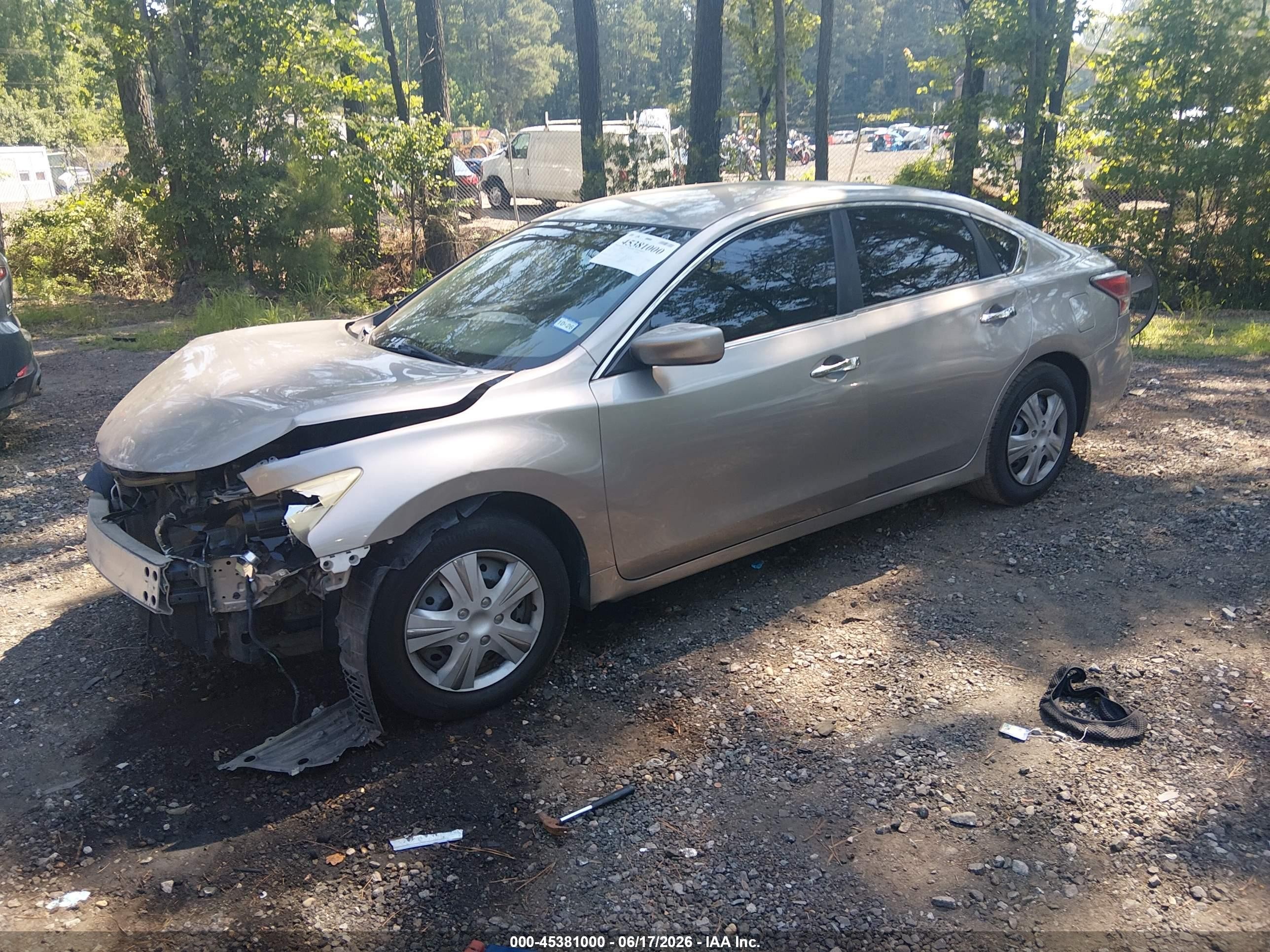 2015 Nissan Altima 2.5 Tan vin: 1N4AL3AP4FC126559