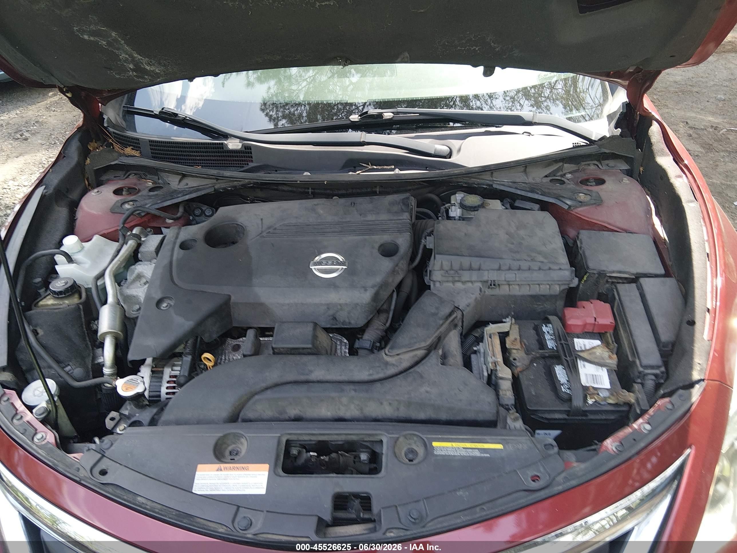 2015 Nissan Altima 2.5 S Red vin: 1N4AL3AP4FC140865