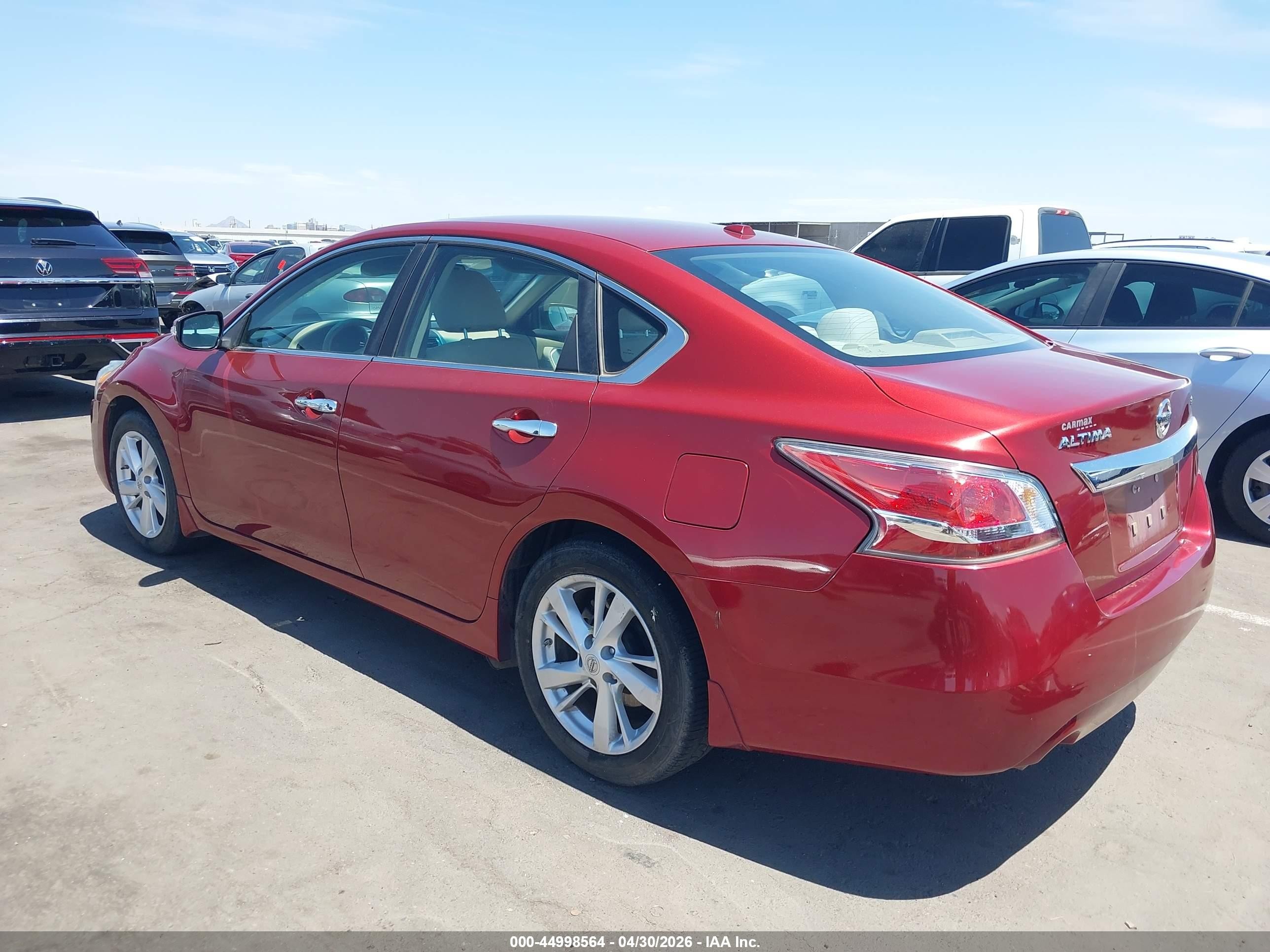2015 Nissan Altima 2.5 Sv Красный vin: 1N4AL3AP4FC162252
