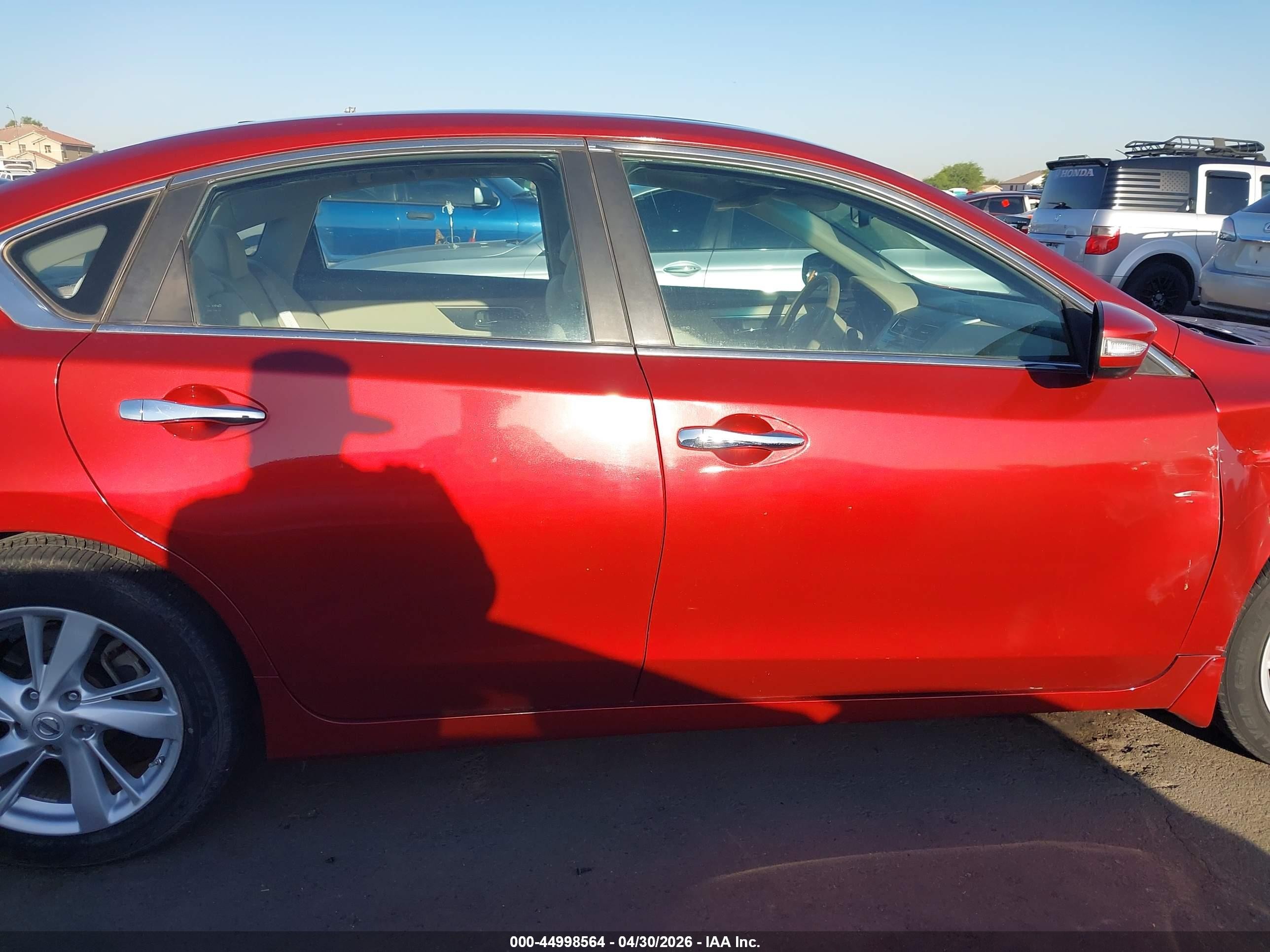 2015 Nissan Altima 2.5 Sv Красный vin: 1N4AL3AP4FC162252