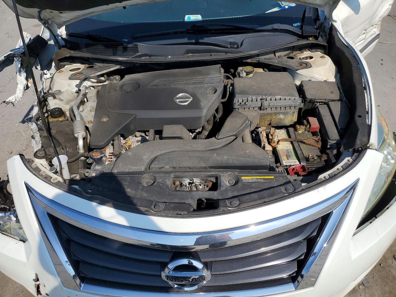 2015 Nissan Altima 2.5 S White vin: 1N4AL3AP4FC196272