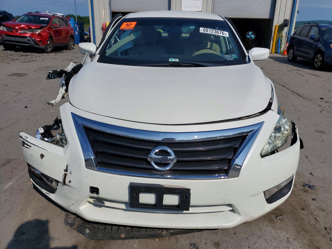 2015 Nissan Altima 2.5 S White vin: 1N4AL3AP4FC196272