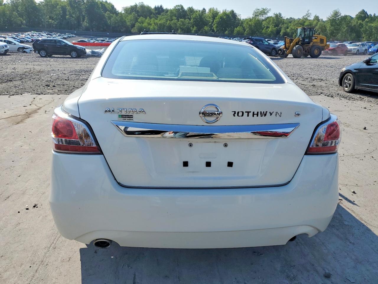 2015 Nissan Altima 2.5 S White vin: 1N4AL3AP4FC196272