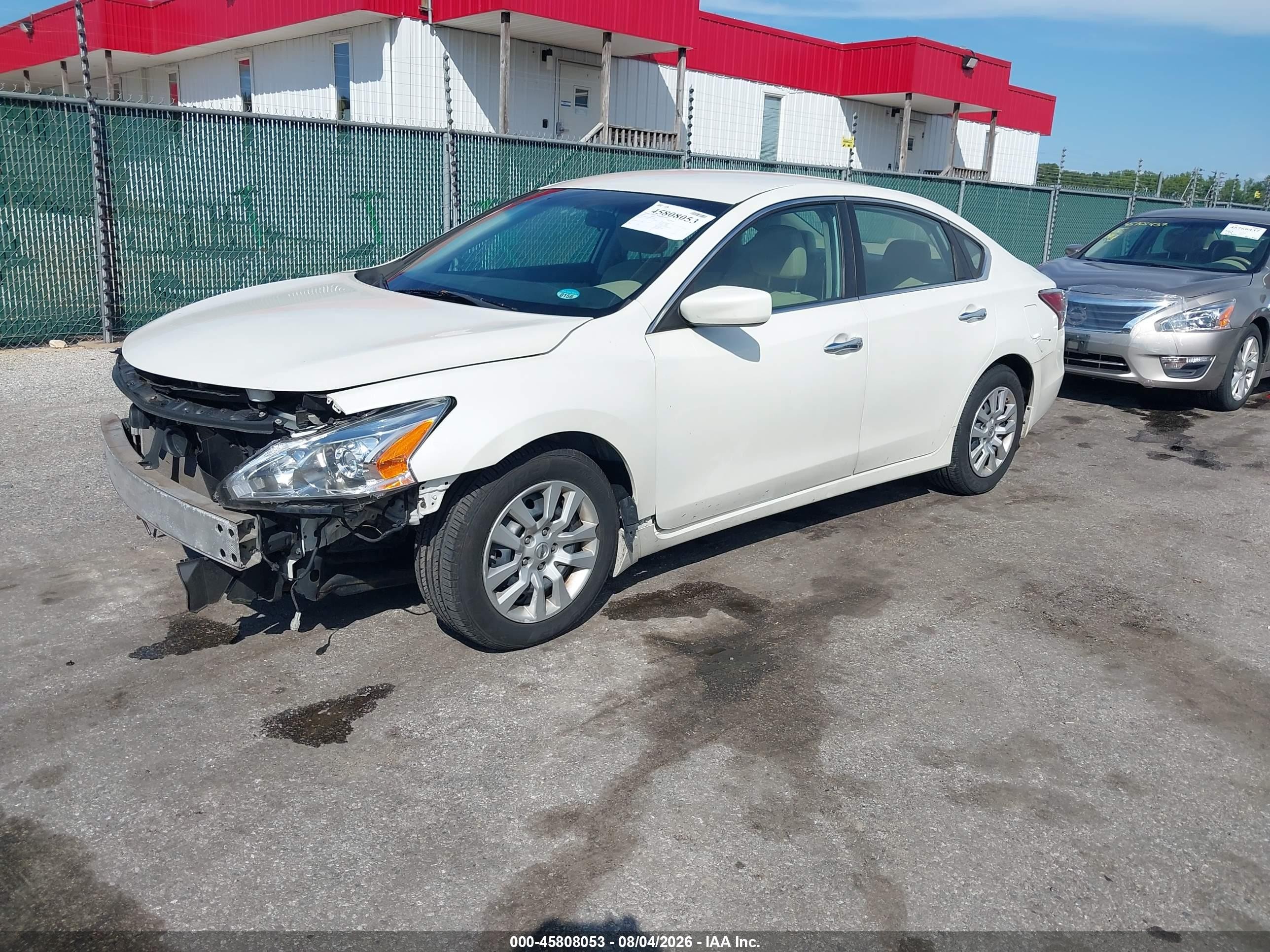 2015 Nissan Altima 2.5 S White vin: 1N4AL3AP4FC199916
