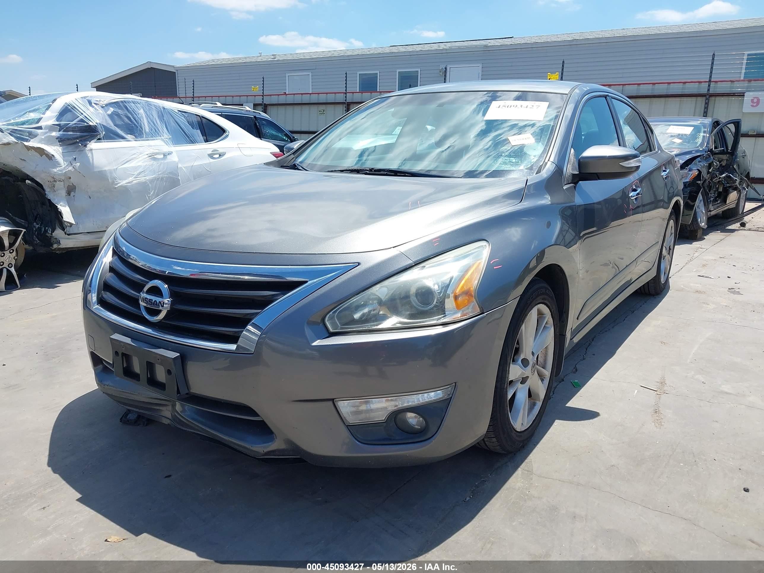 2015 Nissan Altima 2.5 Sv Серый vin: 1N4AL3AP4FC217010
