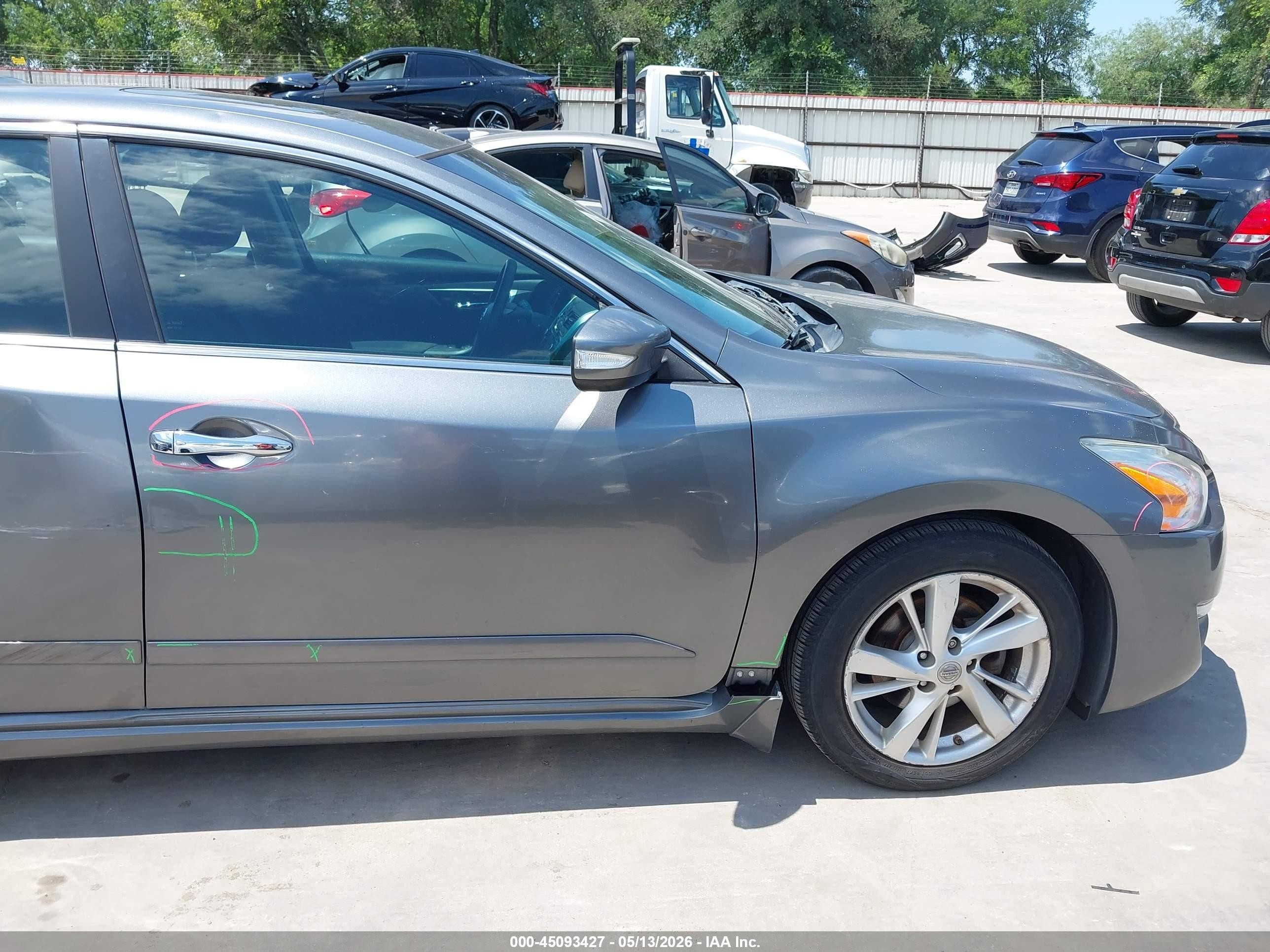 2015 Nissan Altima 2.5 Sv Серый vin: 1N4AL3AP4FC217010