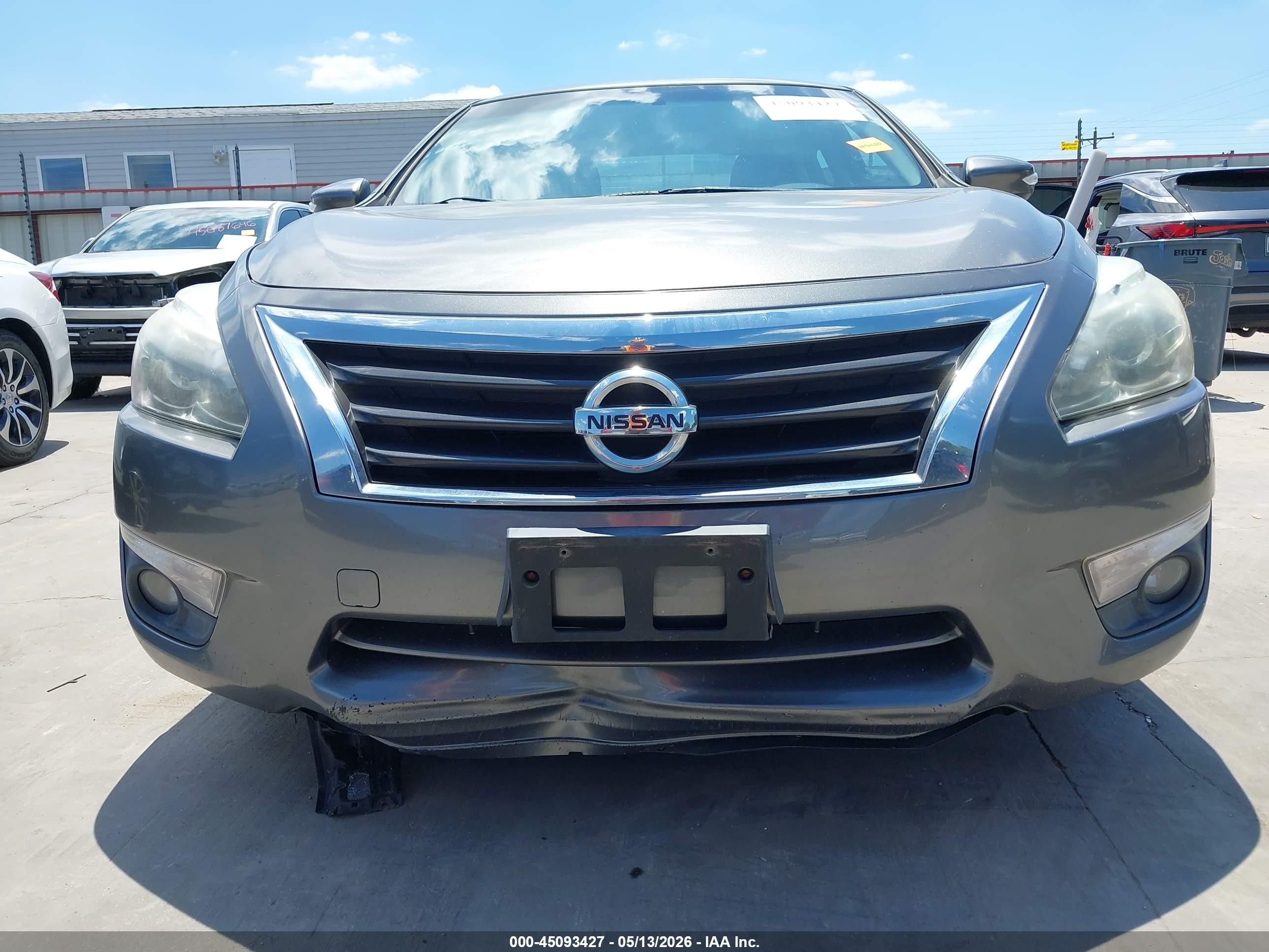 2015 Nissan Altima 2.5 Sv Серый vin: 1N4AL3AP4FC217010