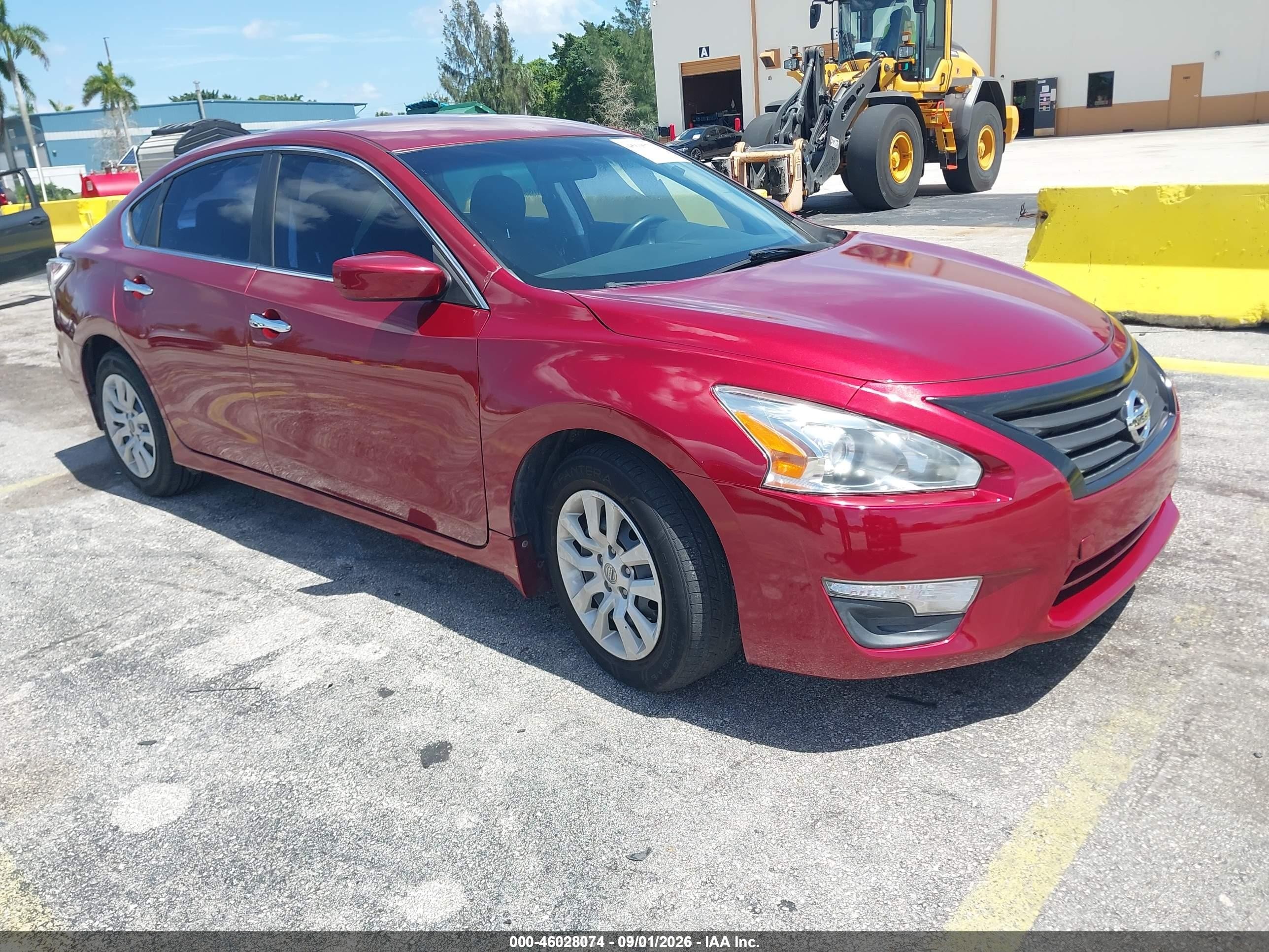 2015 Nissan Altima 2.5 S Red vin: 1N4AL3AP4FC219016