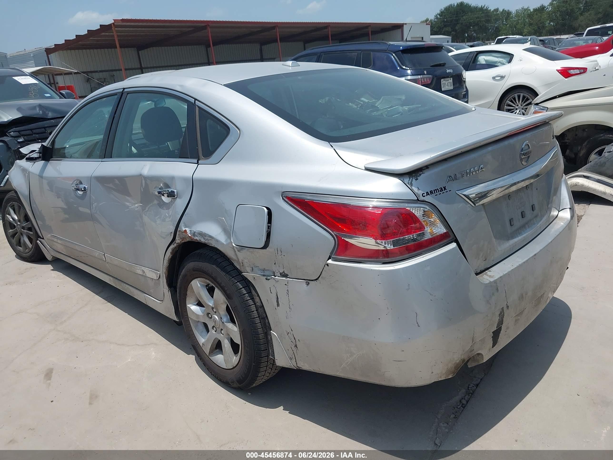 2015 Nissan Altima 2.5 S Серебряный vin: 1N4AL3AP4FC220098
