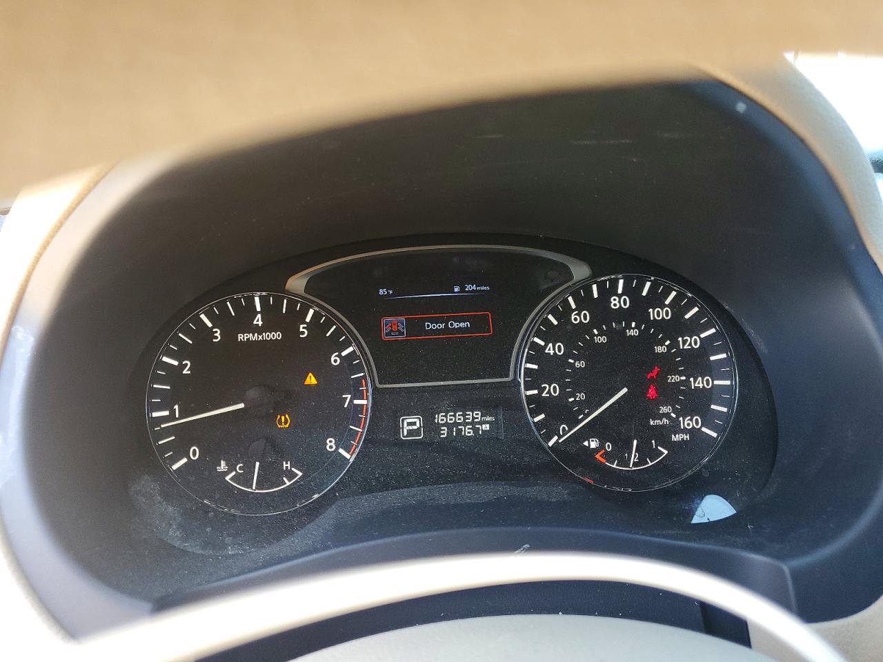 2015 Nissan Altima 2.5 S Red vin: 1N4AL3AP4FC223082