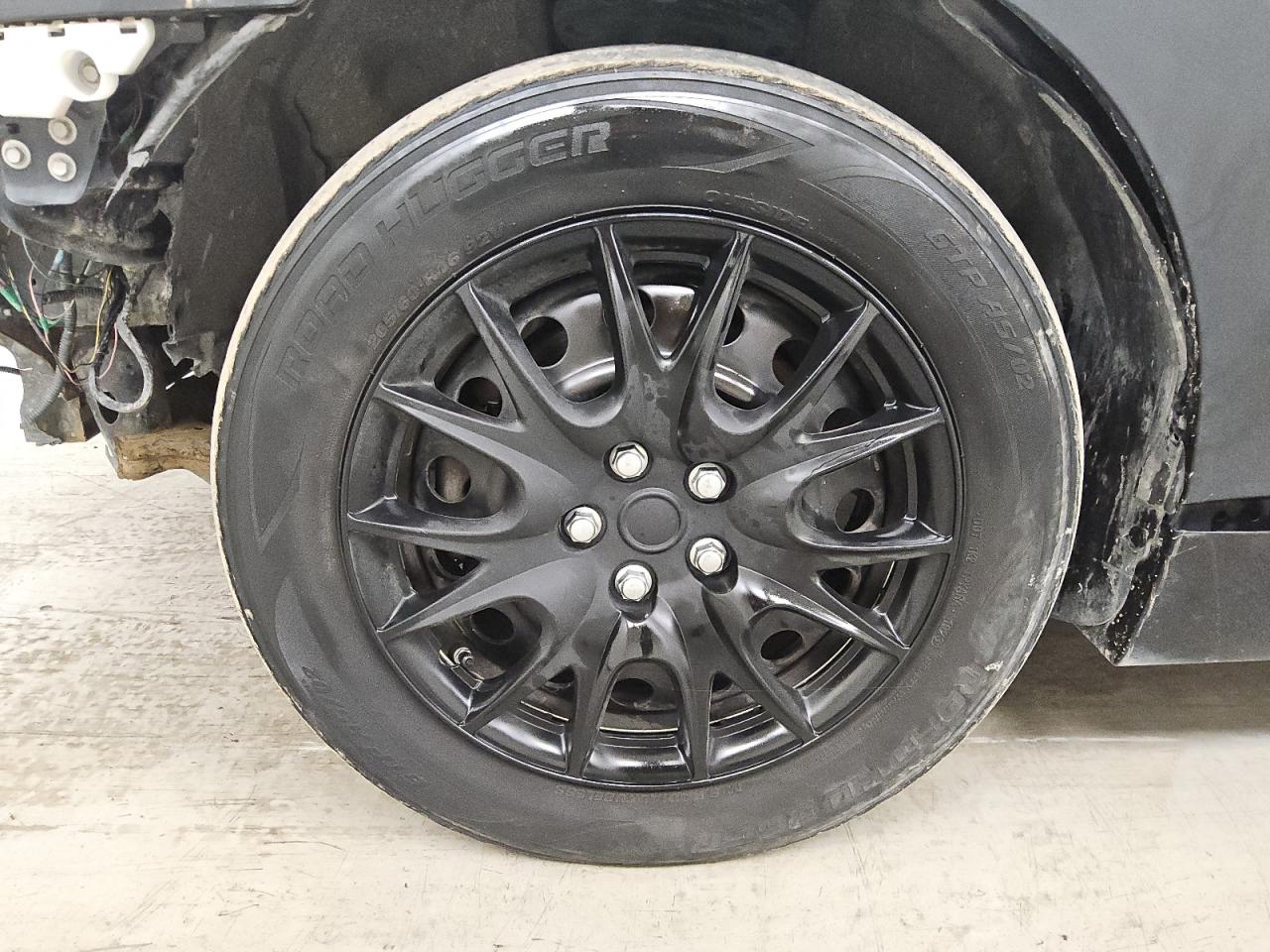 2015 Nissan Altima 2.5 S Black vin: 1N4AL3AP4FC225365 Damage: Left Front Tire, Worn, Replacement Required