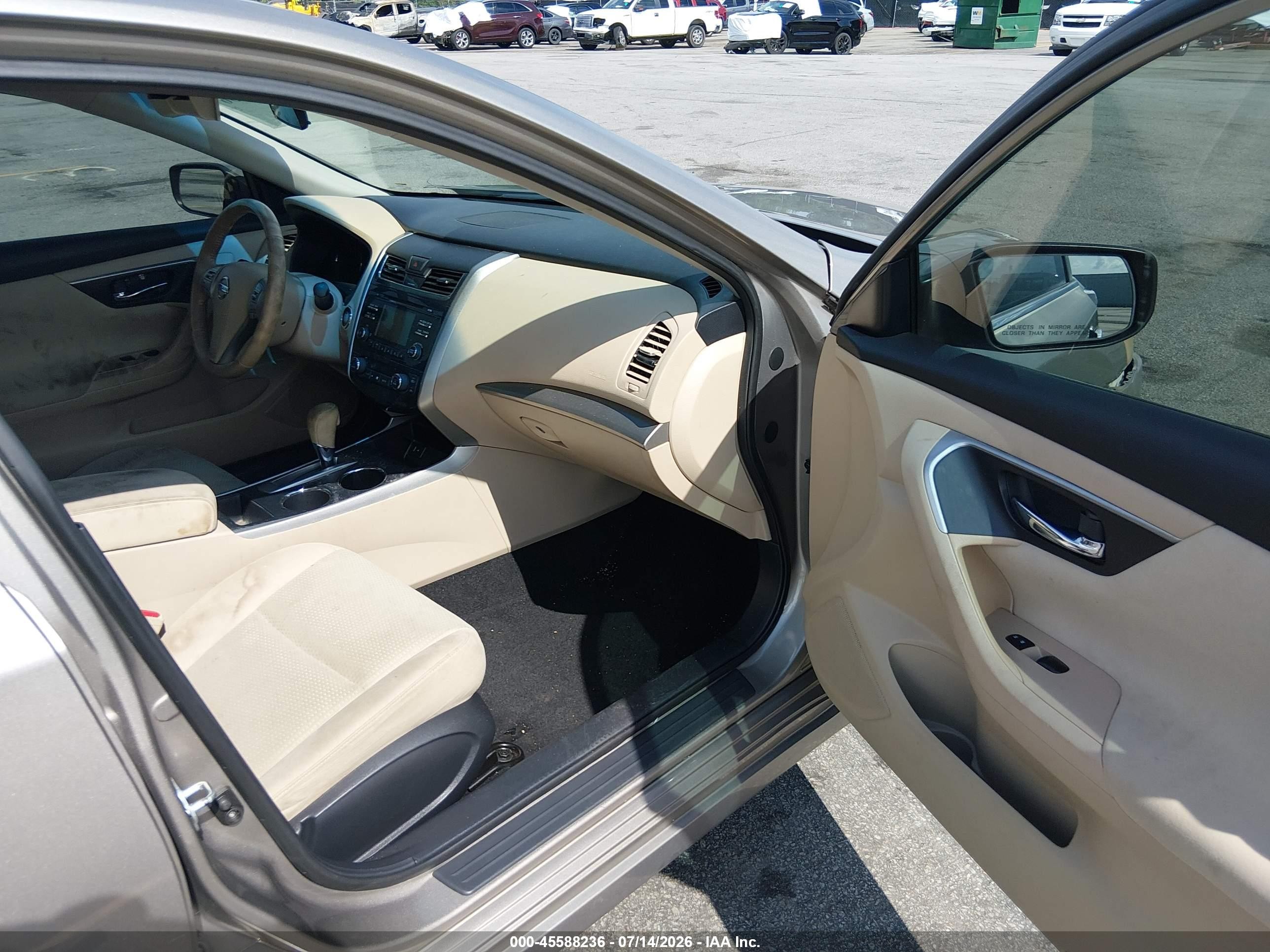 2015 Nissan Altima 2.5 Sv Beige vin: 1N4AL3AP4FC228704