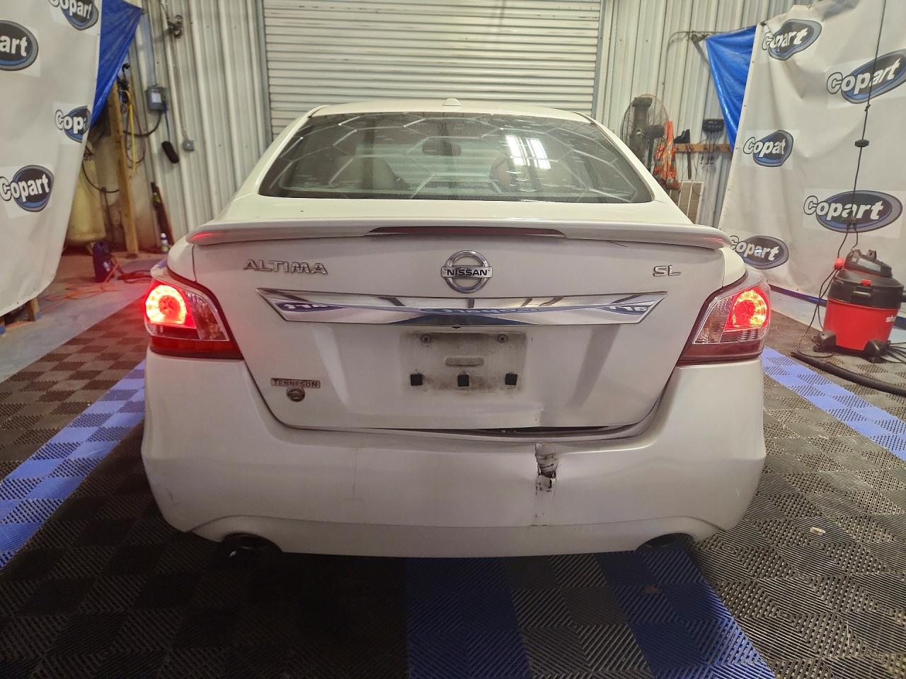 2015 Nissan Altima 2.5 Sl White vin: 1N4AL3AP4FC229450