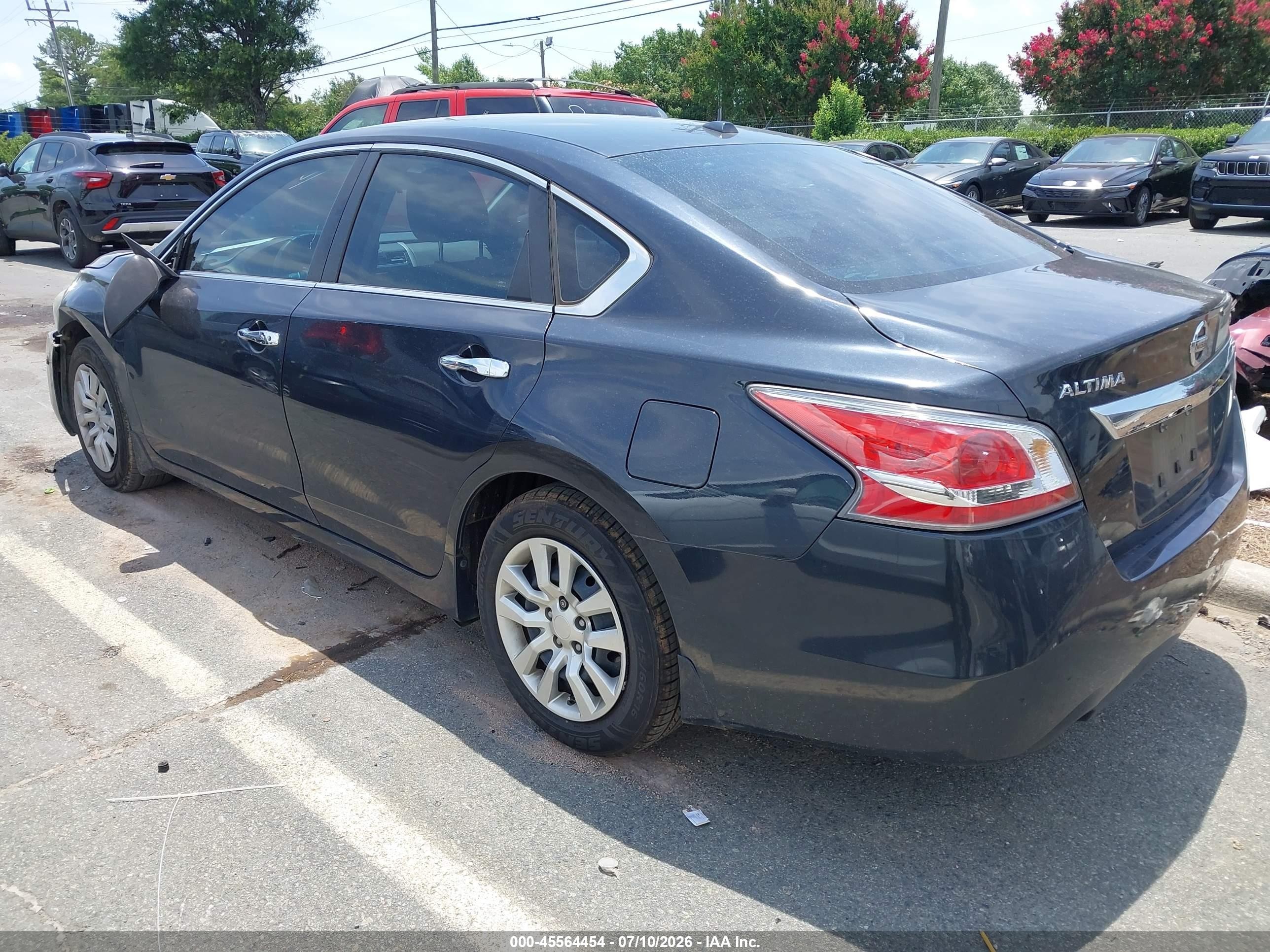 2015 Nissan Altima 2.5 S Серый vin: 1N4AL3AP4FC231439