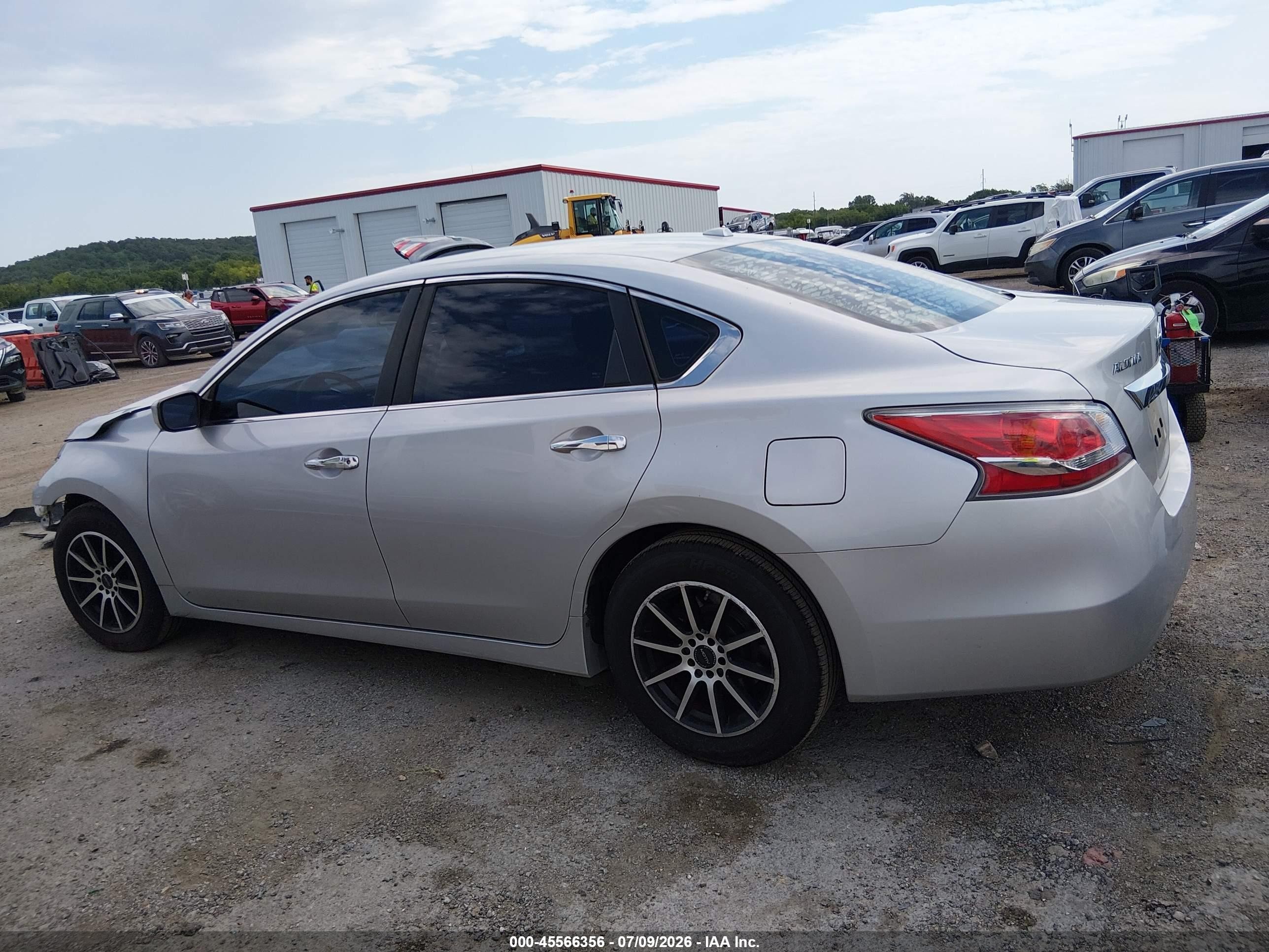 2015 Nissan Altima 2.5/2.5 S/2.5 Sl/2.5 Sv Silver vin: 1N4AL3AP4FC236415