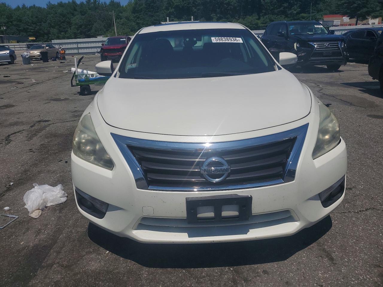 2015 Nissan Altima 2.5 Sv White vin: 1N4AL3AP4FC239069