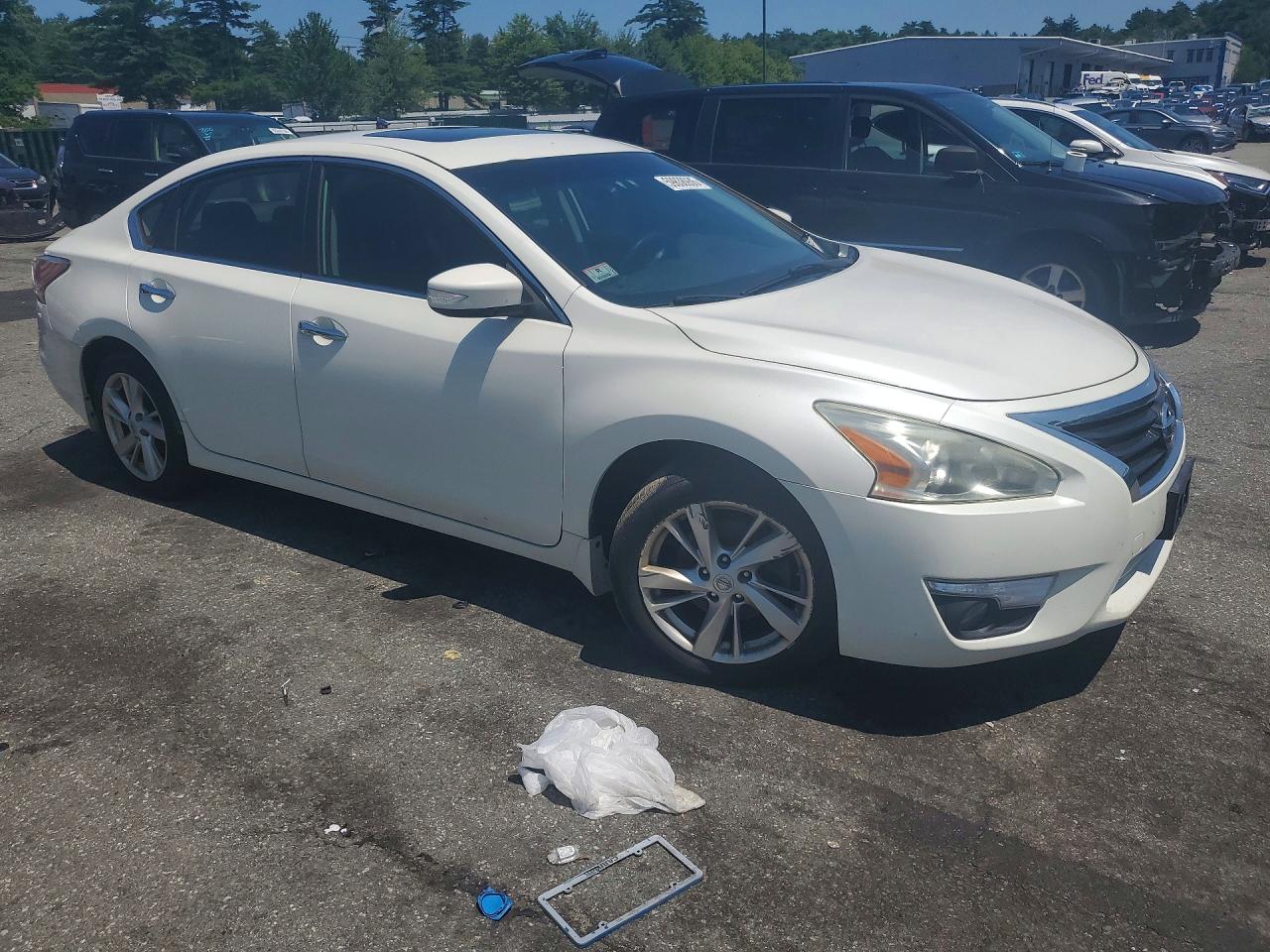 2015 Nissan Altima 2.5 Sv White vin: 1N4AL3AP4FC239069