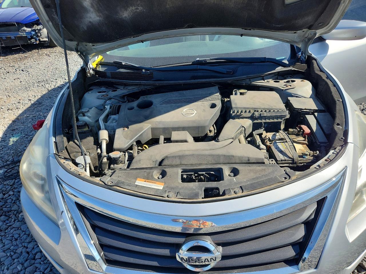 2015 Nissan Altima 2.5 S Серебряный vin: 1N4AL3AP4FC242036