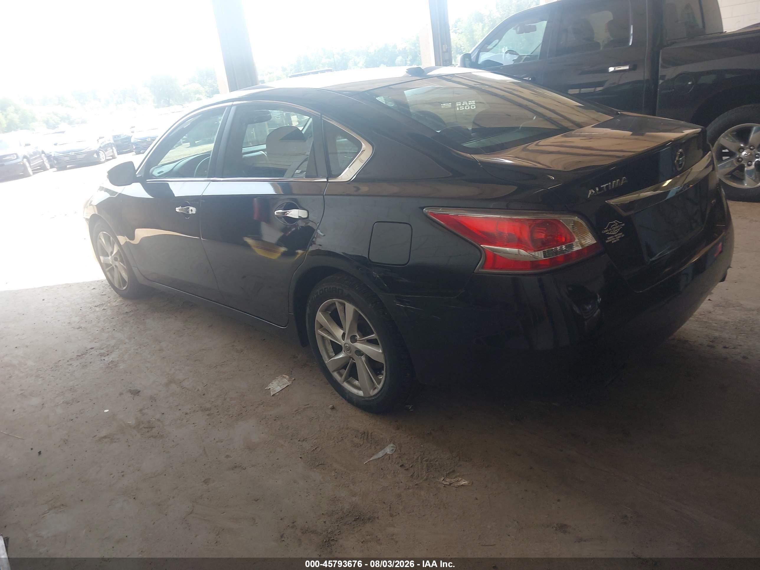2015 Nissan Altima 2.5 Sv Черный vin: 1N4AL3AP4FC249312