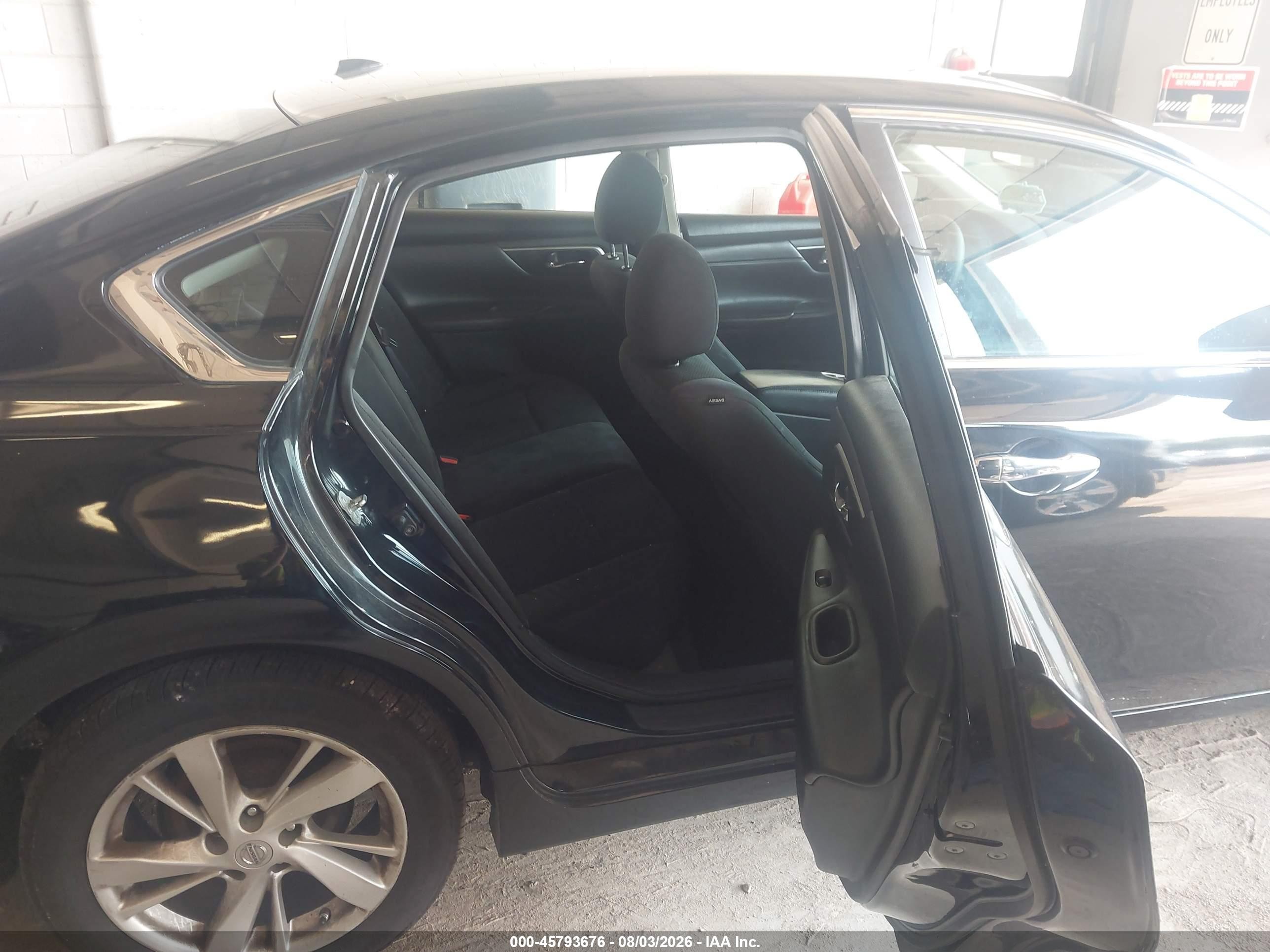 2015 Nissan Altima 2.5 Sv Черный vin: 1N4AL3AP4FC249312