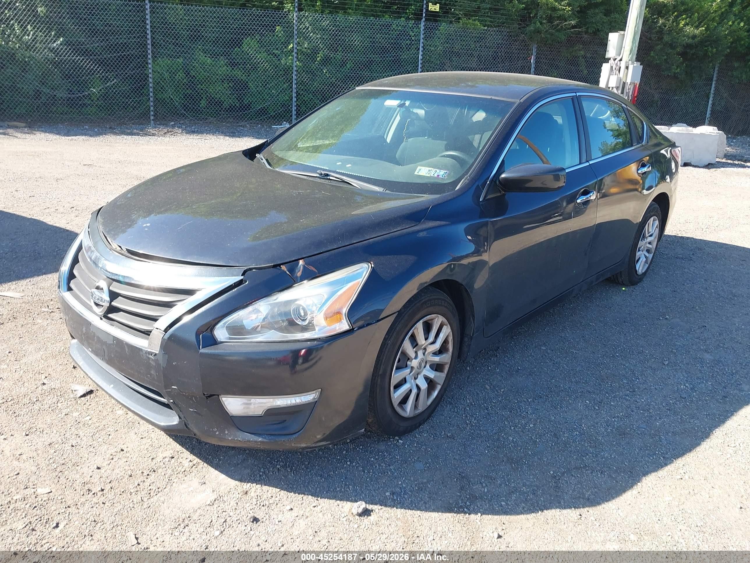 2015 Nissan Altima 2.5/2.5 S/2.5 Sl/2.5 Sv Black vin: 1N4AL3AP4FC260391