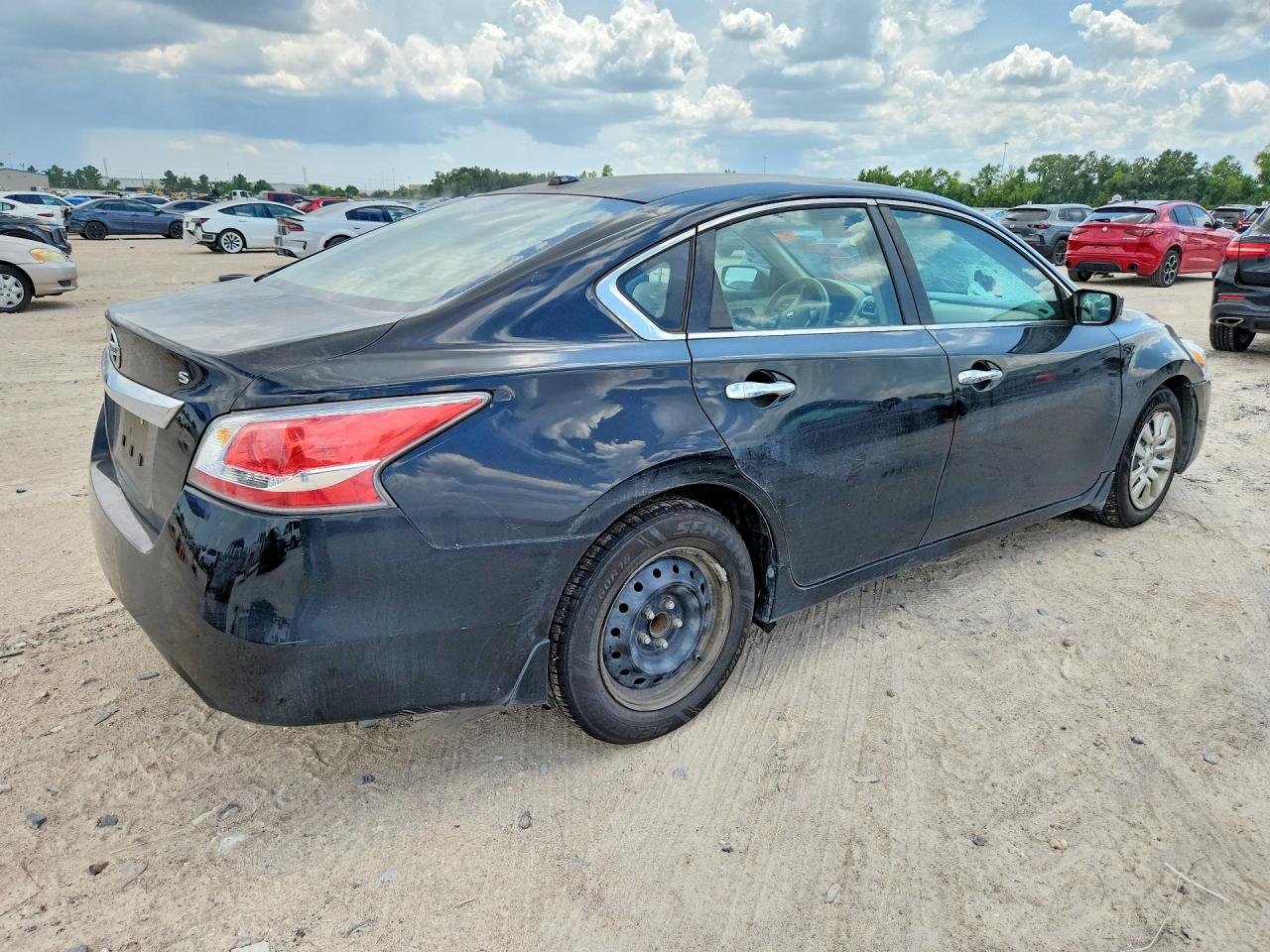 2015 Nissan Altima 2.5 S Черный vin: 1N4AL3AP4FC265851