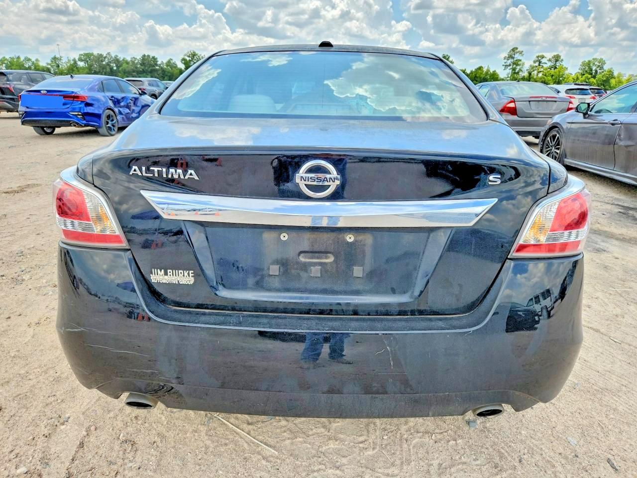 2015 Nissan Altima 2.5 S Черный vin: 1N4AL3AP4FC265851
