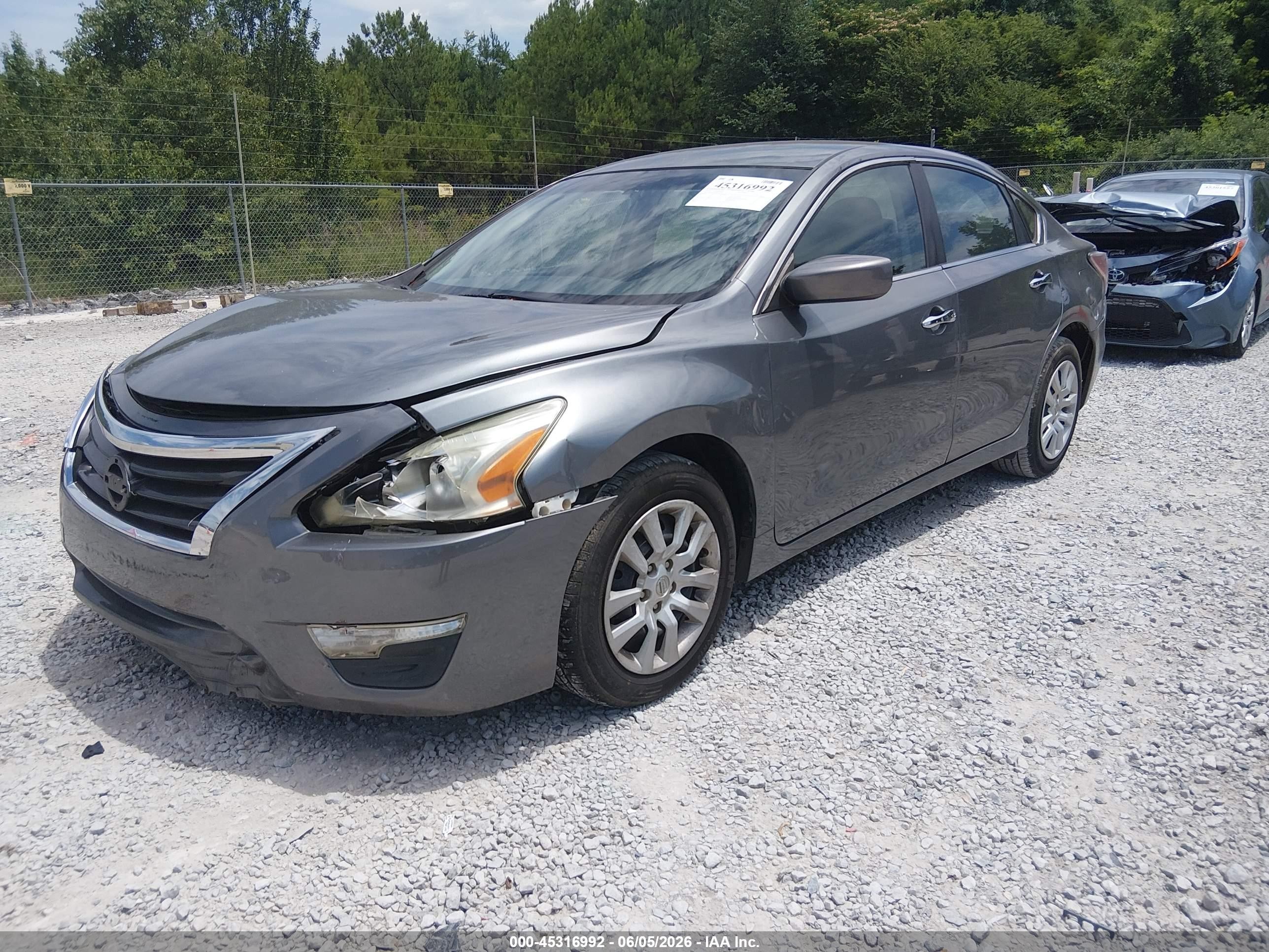 2015 Nissan Altima 2.5/2.5 S/2.5 Sl/2.5 Sv Gray vin: 1N4AL3AP4FC275523