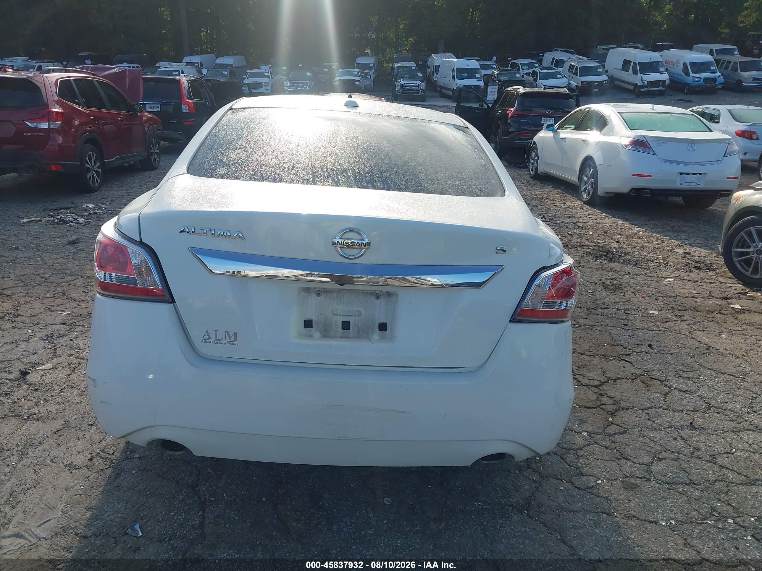 2015 Nissan Altima 2.5/2.5 S/2.5 Sl/2.5 Sv White vin: 1N4AL3AP4FC280818