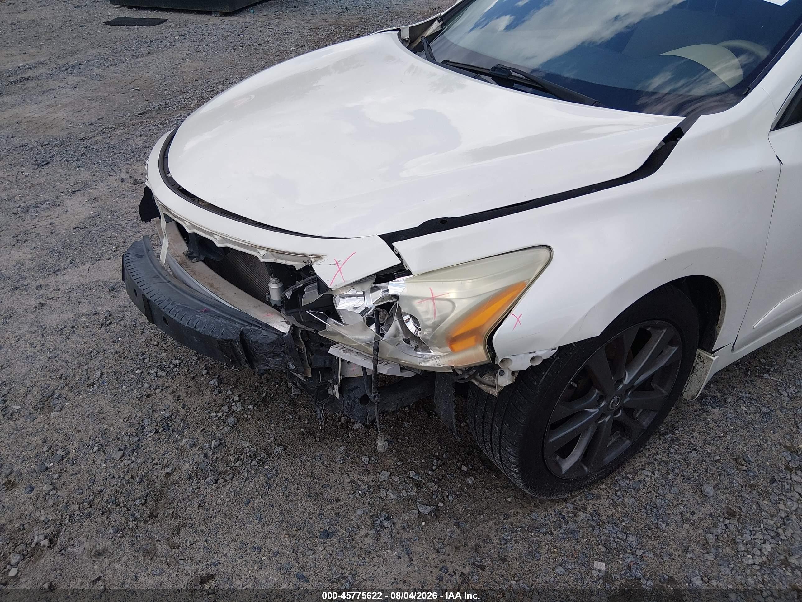 2015 Nissan Altima 2.5 S White vin: 1N4AL3AP4FC280964