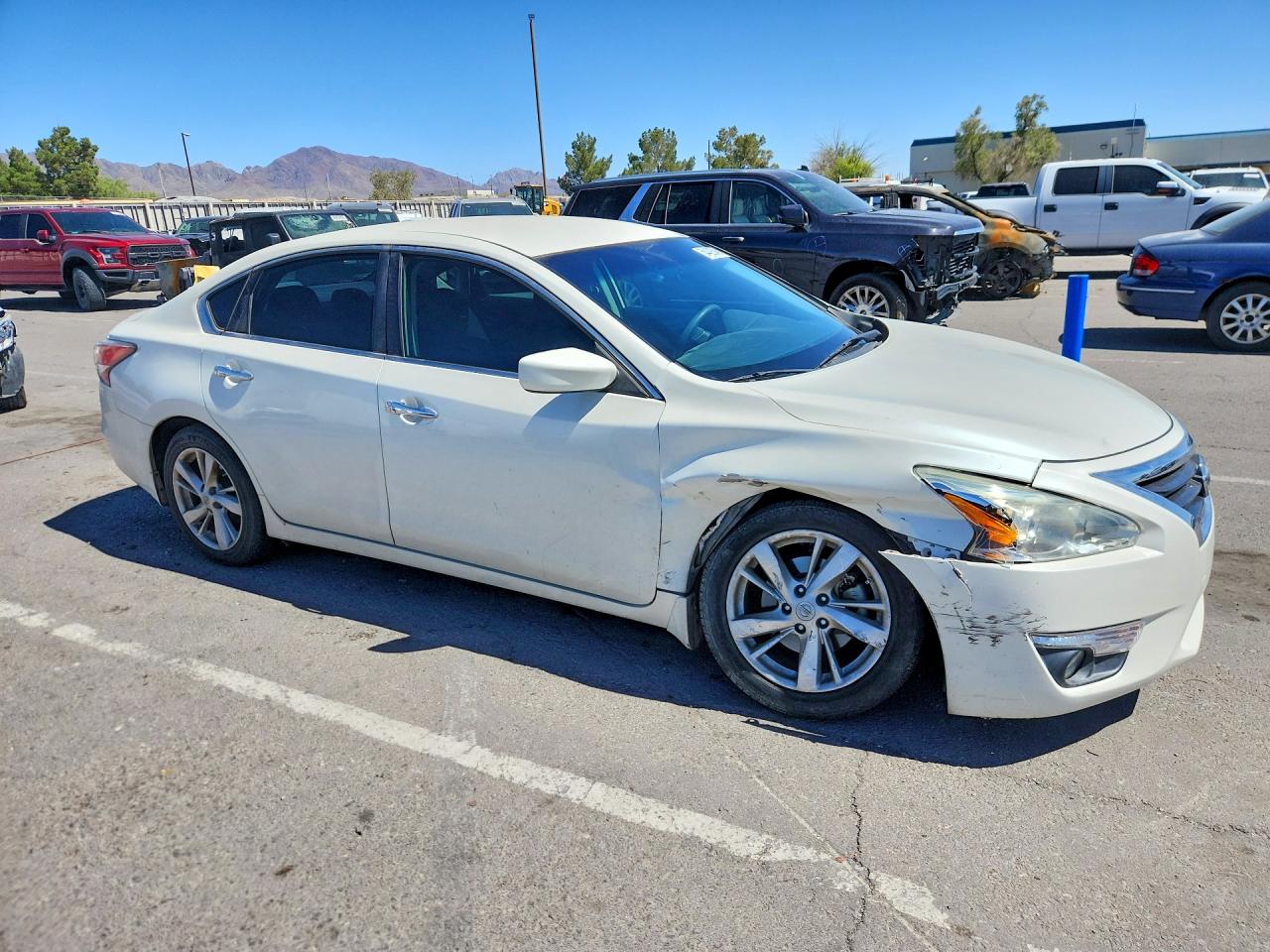 2015 Nissan Altima 2.5 Sv White vin: 1N4AL3AP4FC285534