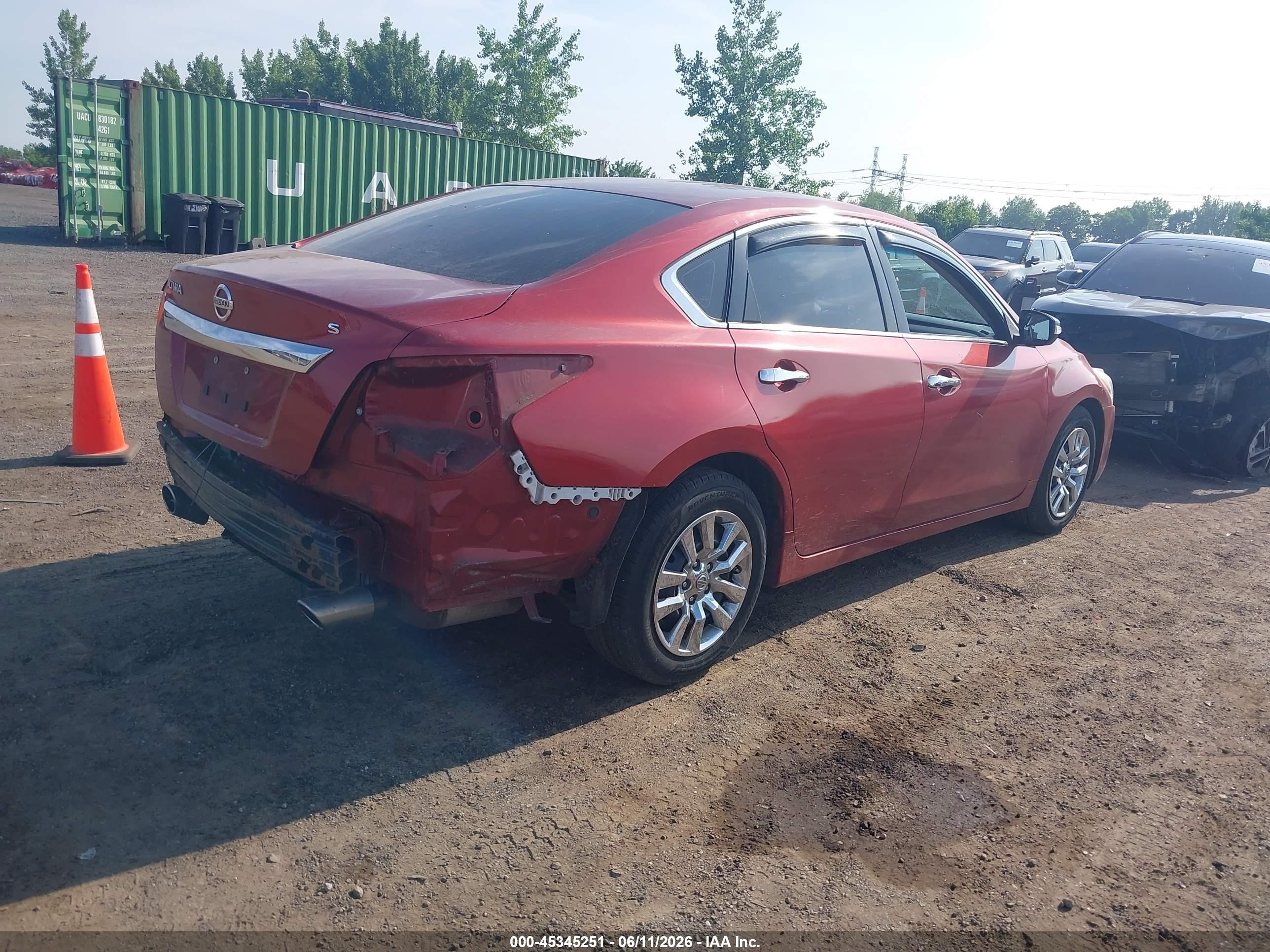 2015 Nissan Altima 2.5/2.5 S/2.5 Sl/2.5 Sv Red vin: 1N4AL3AP4FC289342