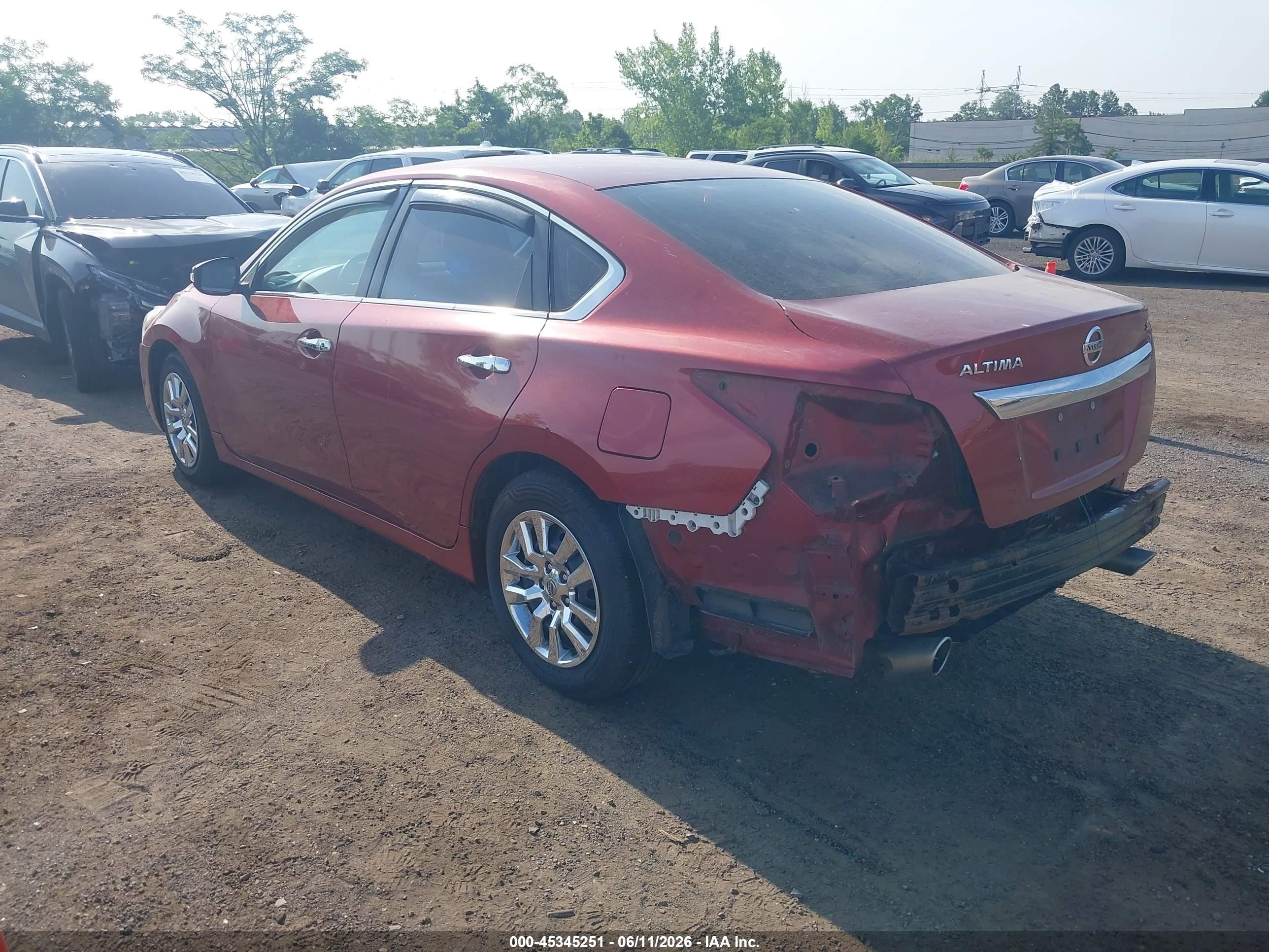 2015 Nissan Altima 2.5/2.5 S/2.5 Sl/2.5 Sv Red vin: 1N4AL3AP4FC289342