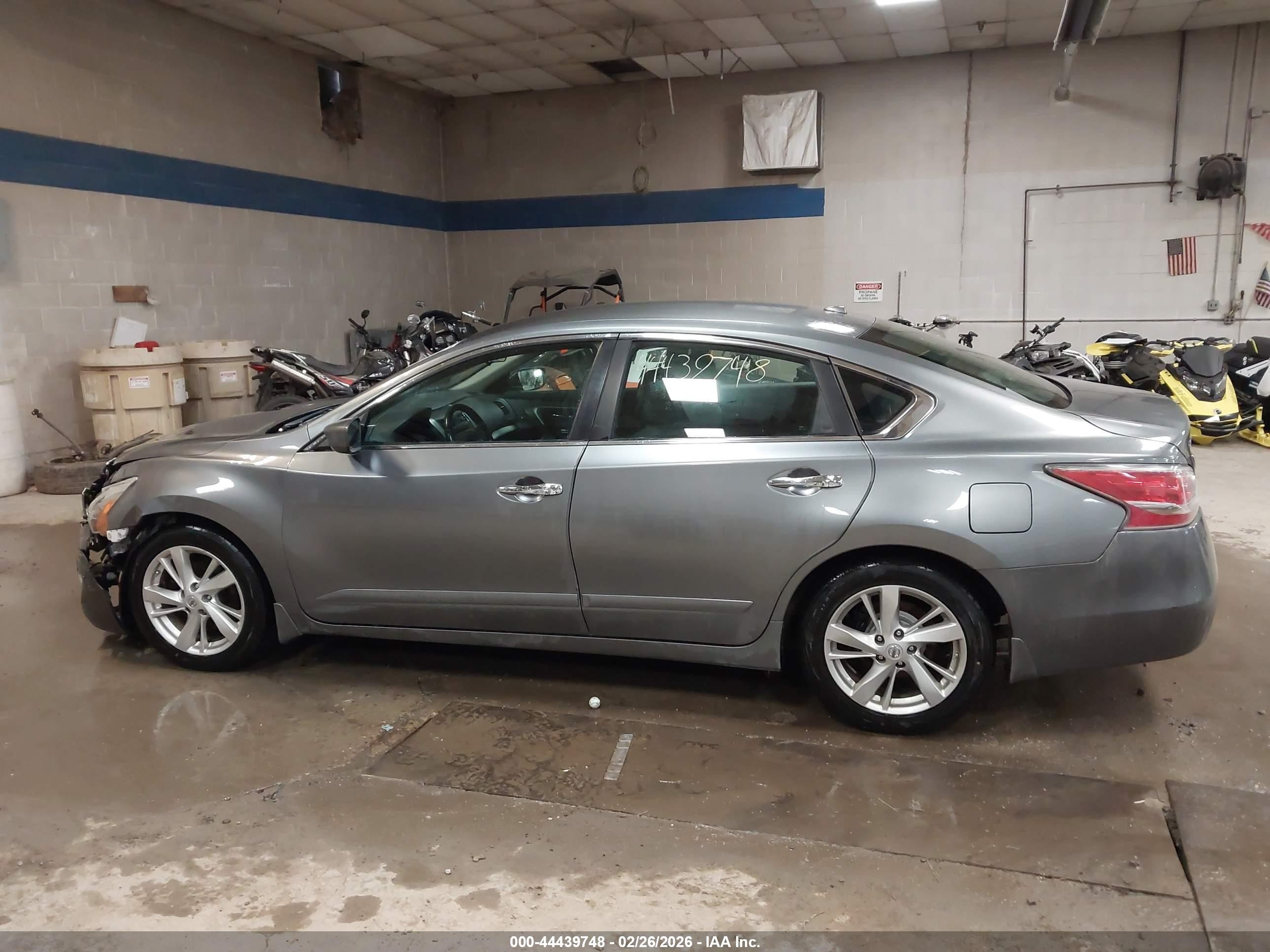 2015 Nissan Altima 2.5 Sv Gray vin: 1N4AL3AP4FC409401