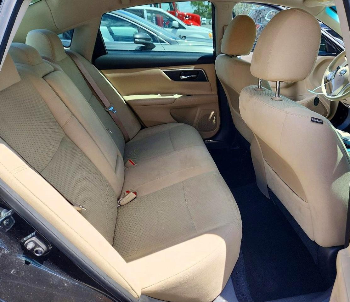 2015 Nissan Altima 2.5 S Black vin: 1N4AL3AP4FC415215