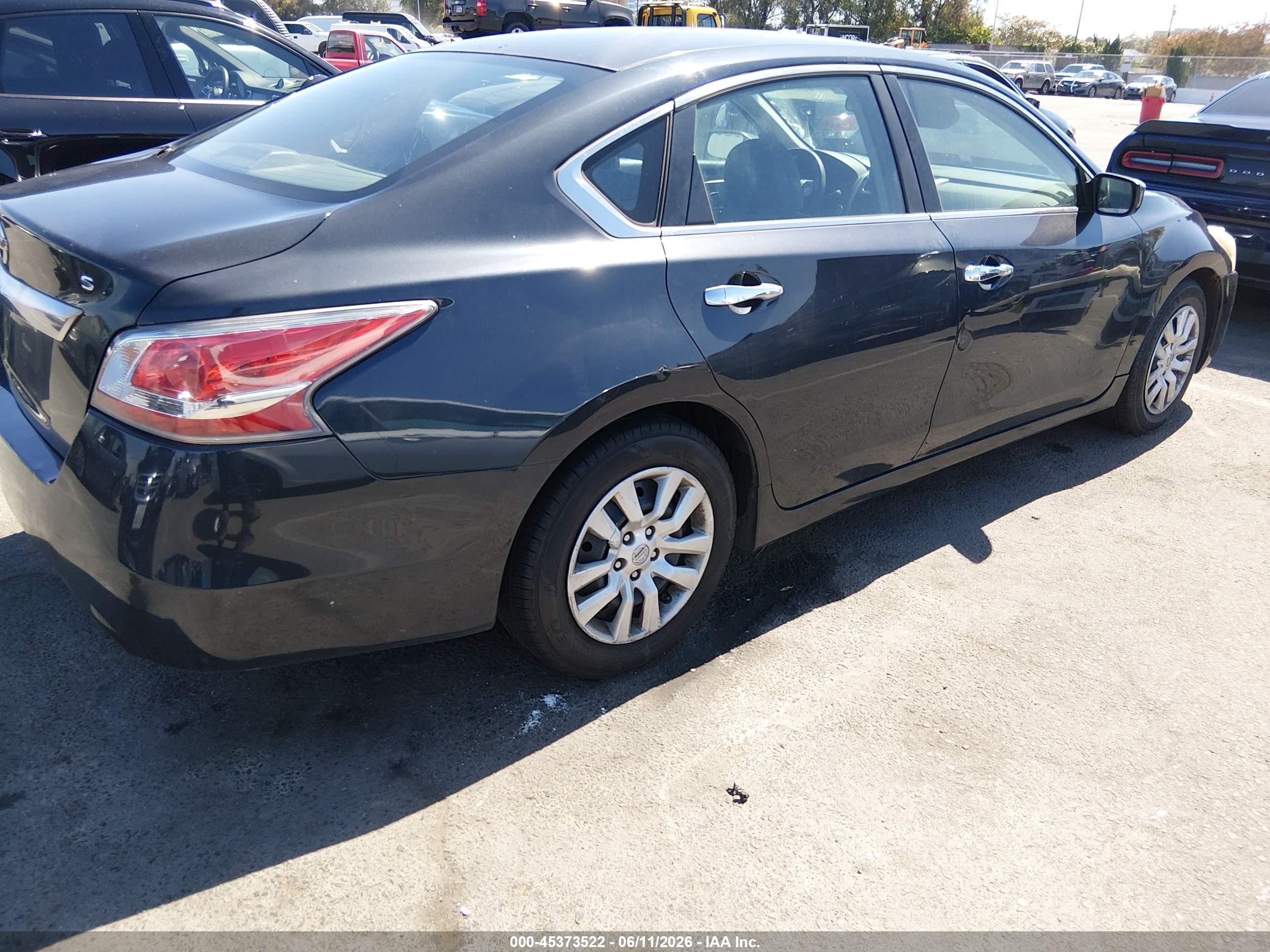 2015 Nissan Altima 2.5 S Gray vin: 1N4AL3AP4FC417465