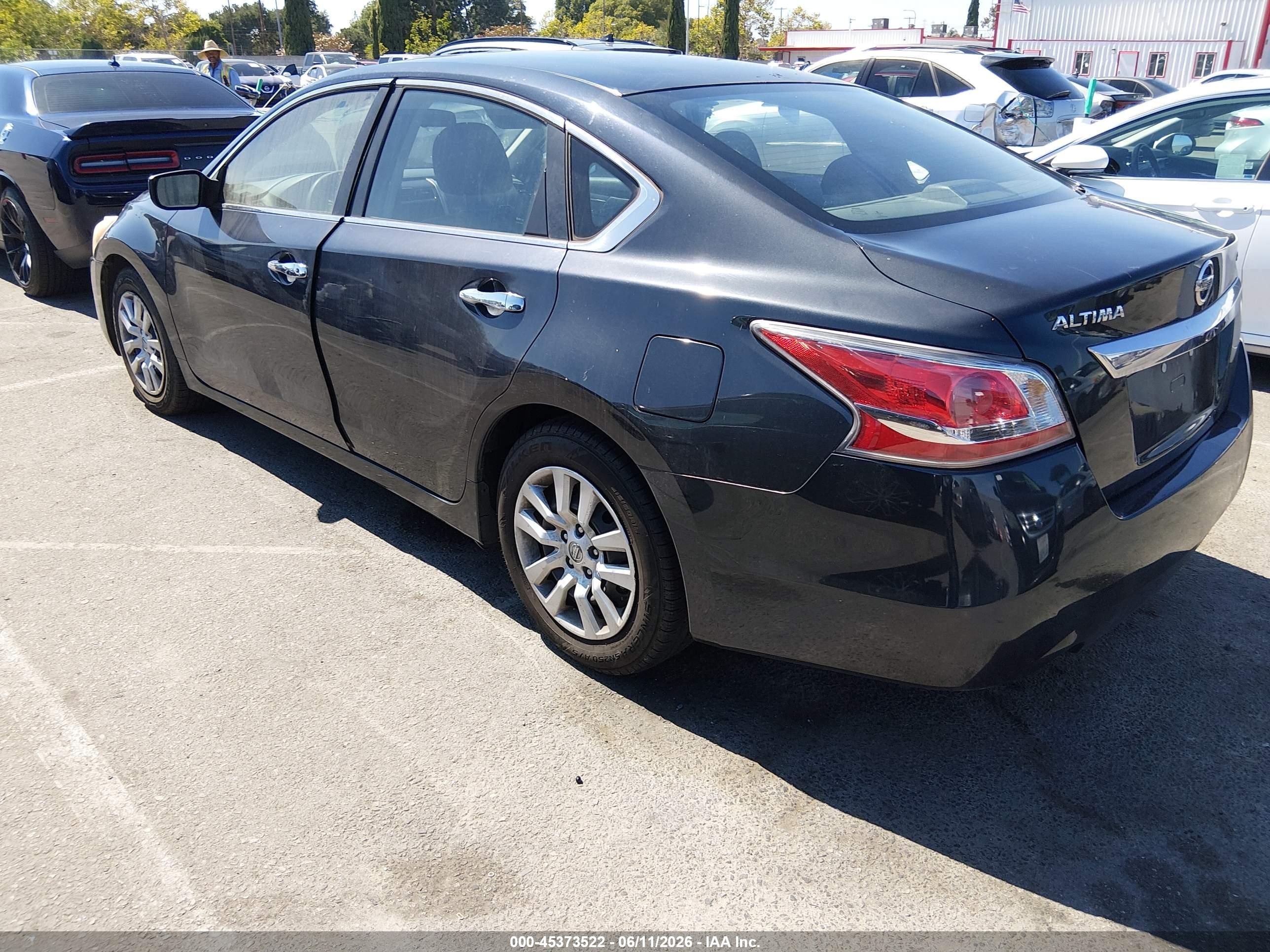 2015 Nissan Altima 2.5 S Gray vin: 1N4AL3AP4FC417465