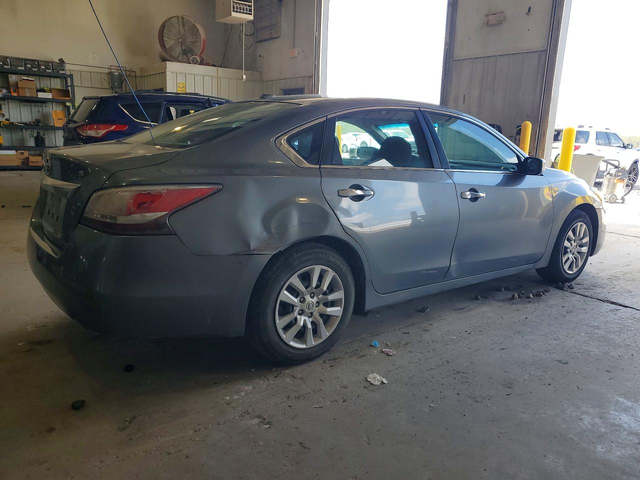 2015 Nissan Altima 2.5 S Gray vin: 1N4AL3AP4FC419944